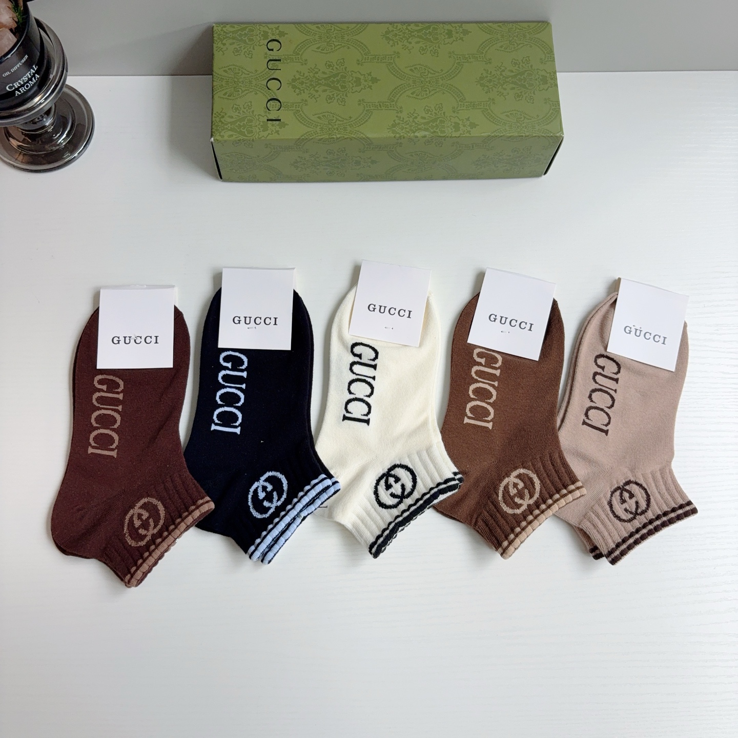 配包装（一盒5双）GUCCI 古奇 2026新款短筒袜子！纯棉面料，专柜同步袜子，💛大牌出街，潮人必备🔥