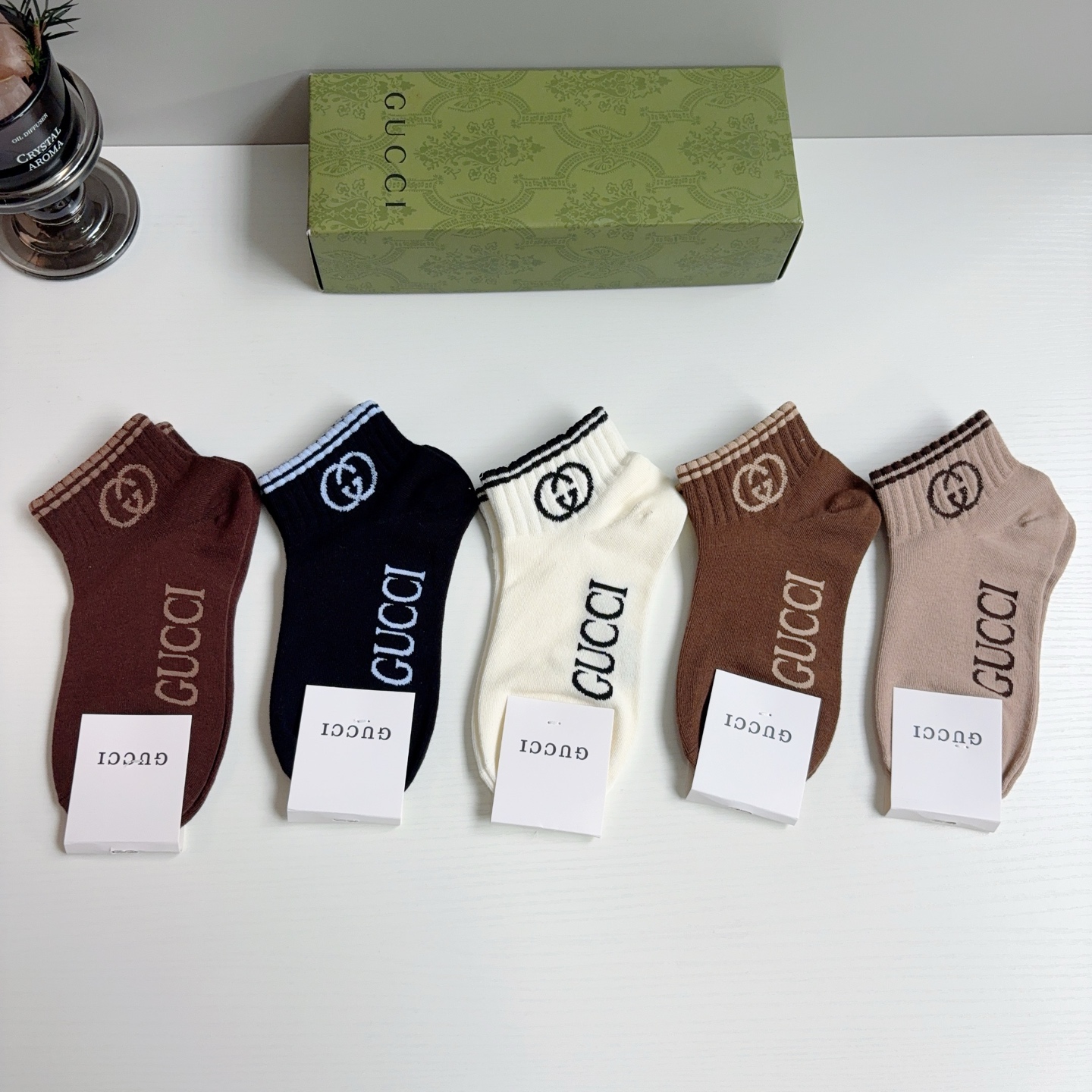 配包装（一盒5双）GUCCI 古奇 2026新款短筒袜子！纯棉面料，专柜同步袜子，💛大牌出街，潮人必备🔥