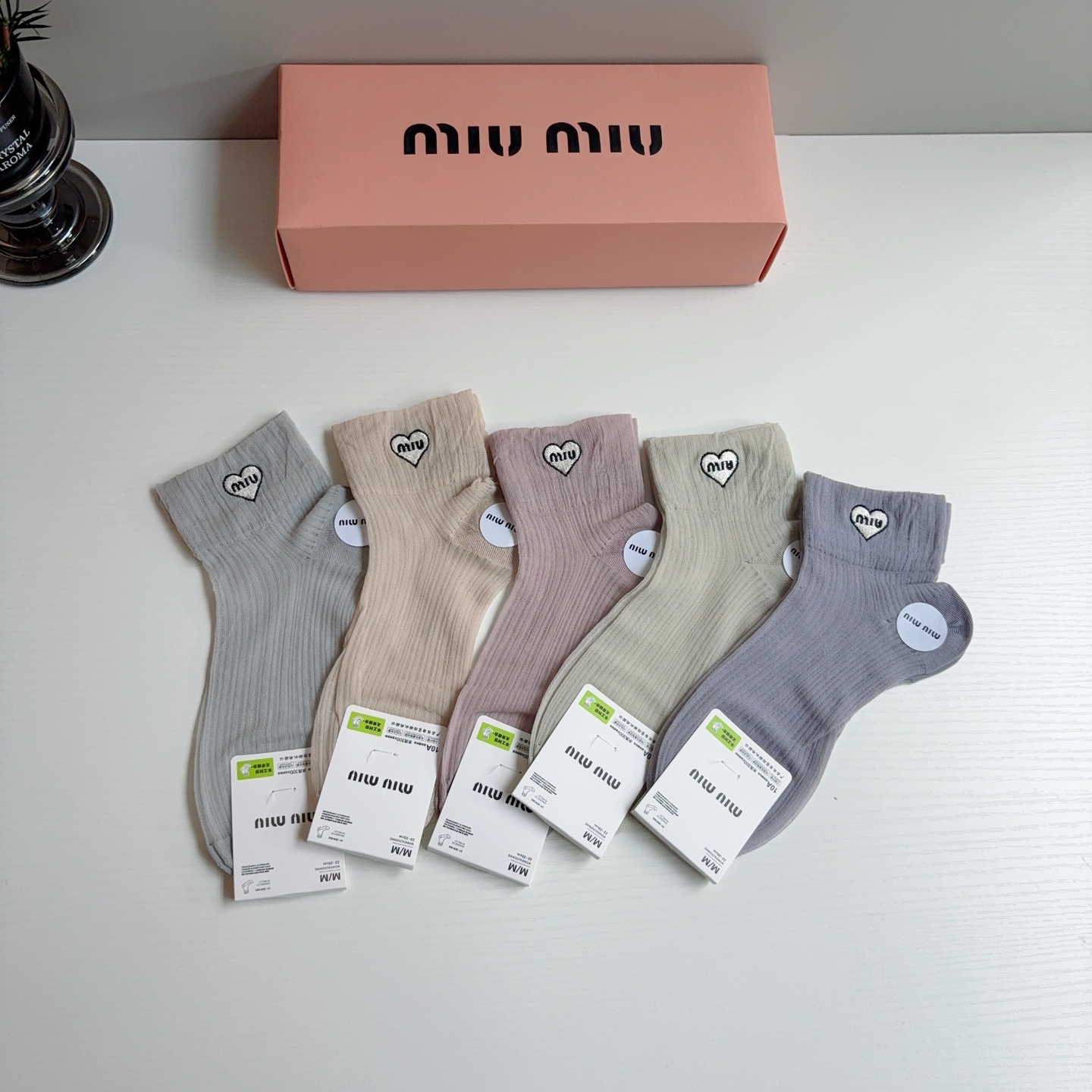 配包装【一盒5双】miumiu · 缪缪 新款冰丝袜子 网红短筒袜子❗️ins明星网红推荐❗️轻薄柔软透