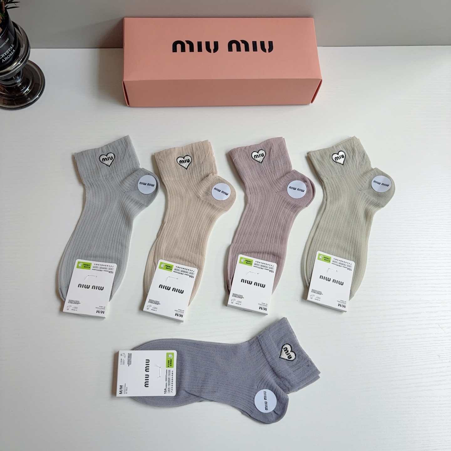 配包装【一盒5双】miumiu · 缪缪 新款冰丝袜子 网红短筒袜子❗️ins明星网红推荐❗️轻薄柔软透