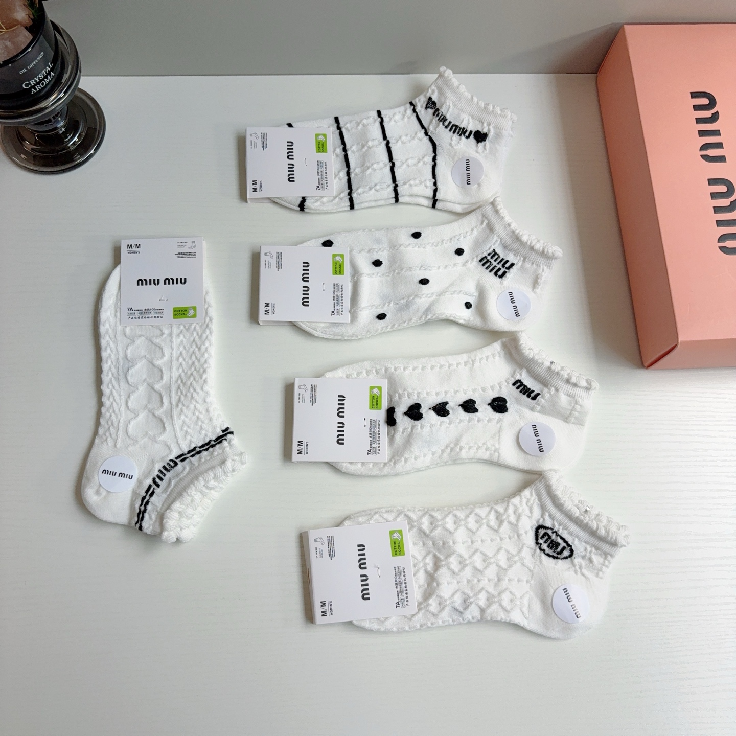 配包装【一盒5双】miumiu · 缪缪 新款网红短筒袜子❗️ins明星网红推荐❗️竹棉材质，轻薄柔软透