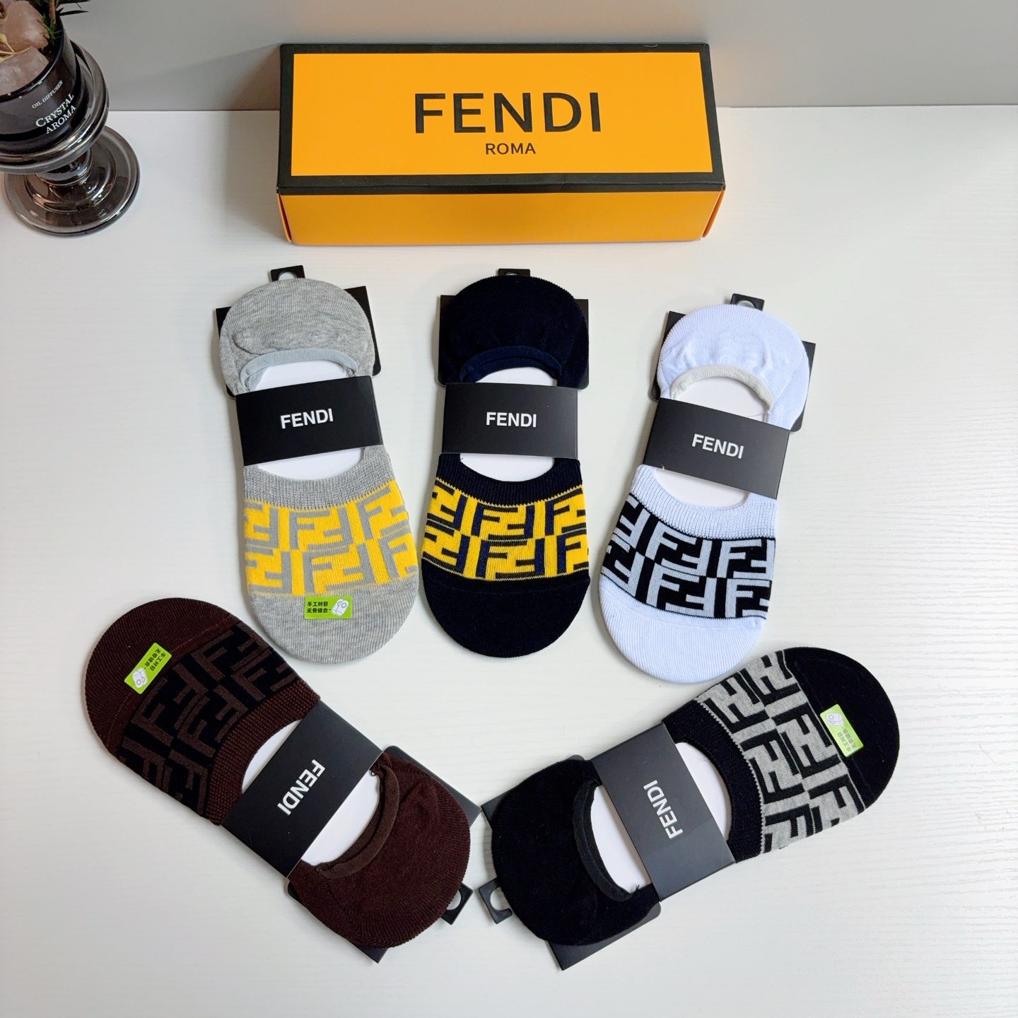 配包装（一盒5双） FENDI 芬迪 经典双F短款船袜 纯棉面料，潮人必备款袜子 个性时尚百搭款，你值得