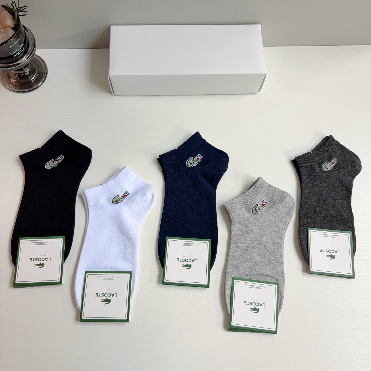 配包装【一盒五双】🐊 LACOSTE 鳄鱼 新款男士夏季短袜 欧美大牌船袜、纯棉材质！