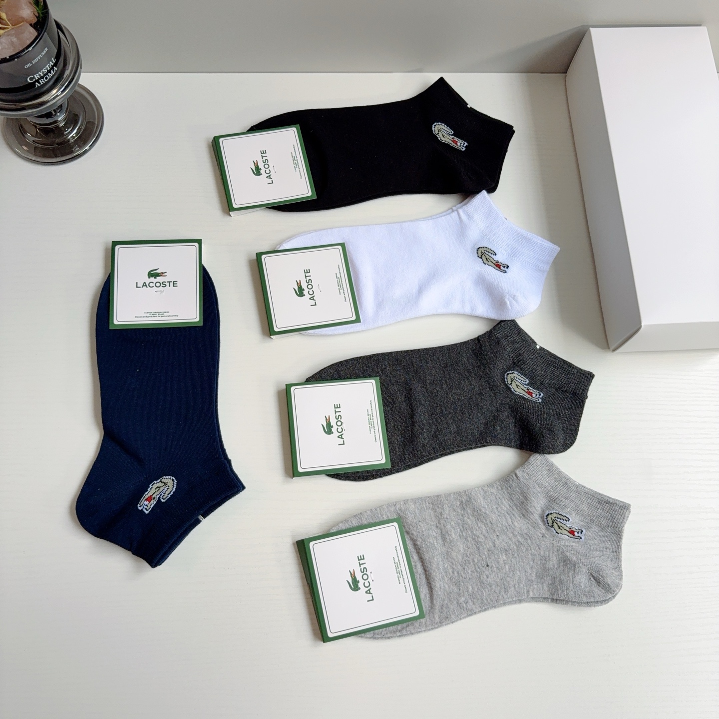 配包装【一盒五双】🐊 LACOSTE 鳄鱼 新款男士夏季短袜 欧美大牌船袜、纯棉材质！