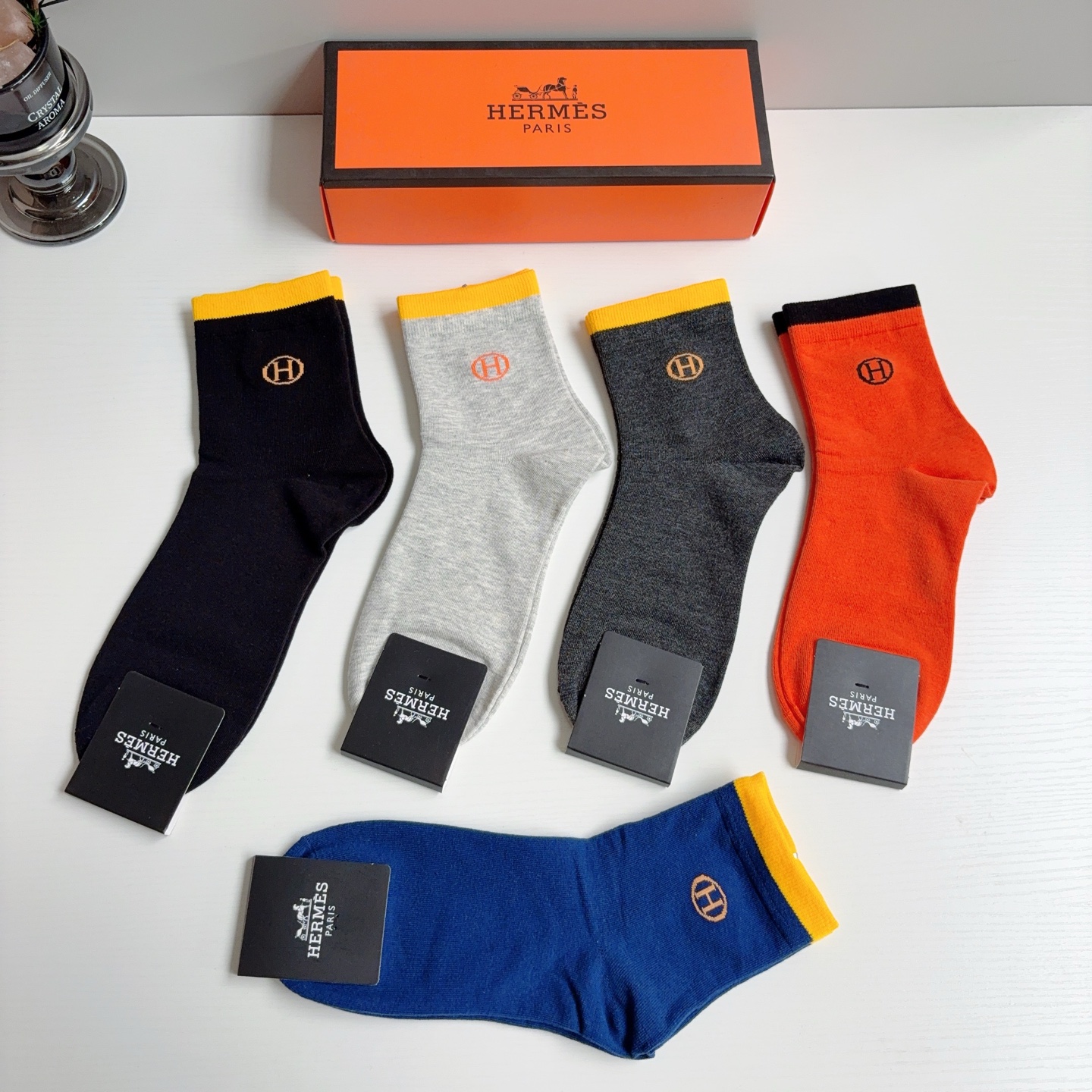 配包装【一盒5双】HERMES爱马仕高版本男款中筒袜子🔥超级柔软🔥潮人必不能少的专柜代购品质袜子！