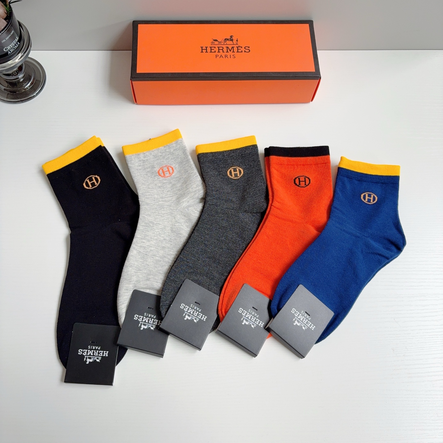 配包装【一盒5双】HERMES爱马仕高版本男款中筒袜子🔥超级柔软🔥潮人必不能少的专柜代购品质袜子！