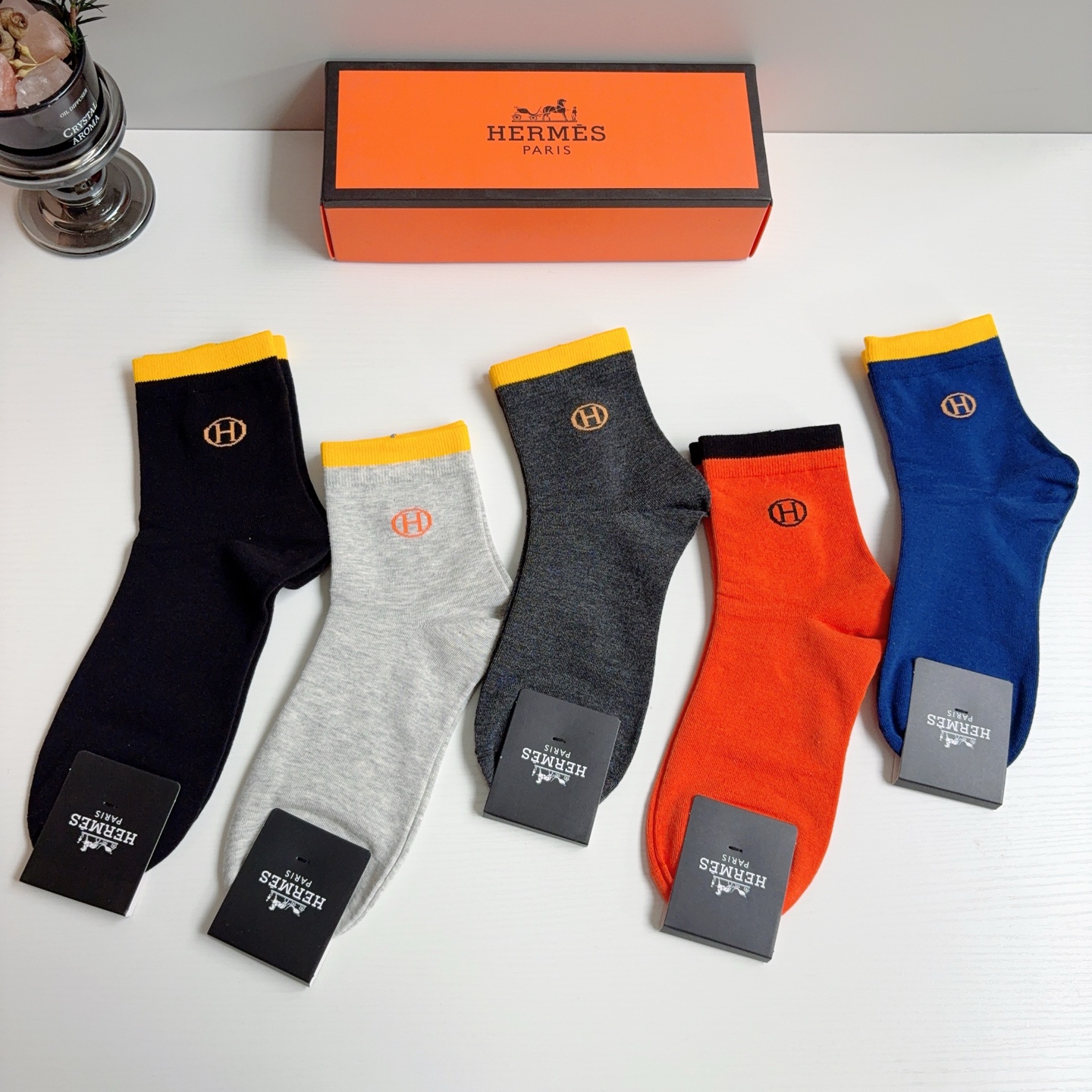 配包装【一盒5双】HERMES爱马仕高版本男款中筒袜子🔥超级柔软🔥潮人必不能少的专柜代购品质袜子！