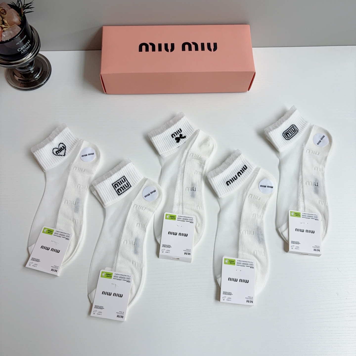 配包装【一盒5双】miumiu · 缪缪 新款冰丝袜子 网红短筒袜子❗️ins明星网红推荐❗️轻薄柔软透