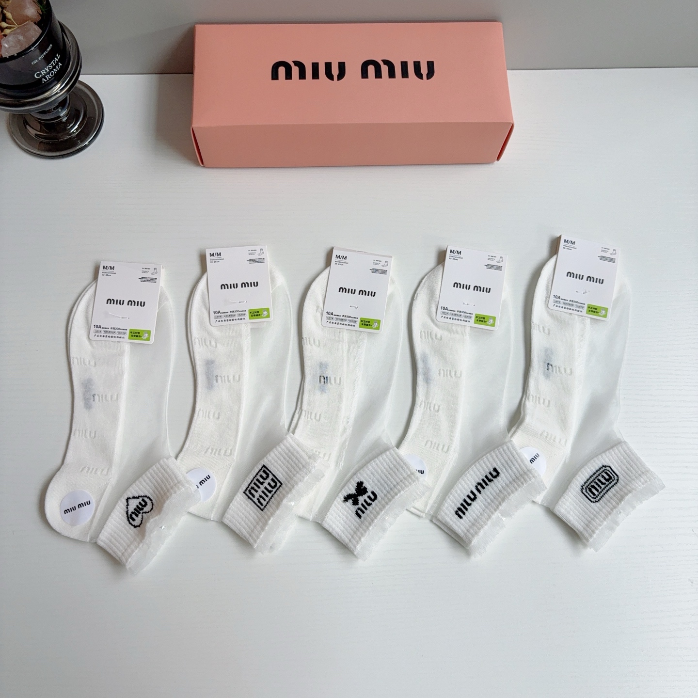 配包装【一盒5双】miumiu · 缪缪 新款冰丝袜子 网红短筒袜子❗️ins明星网红推荐❗️轻薄柔软透