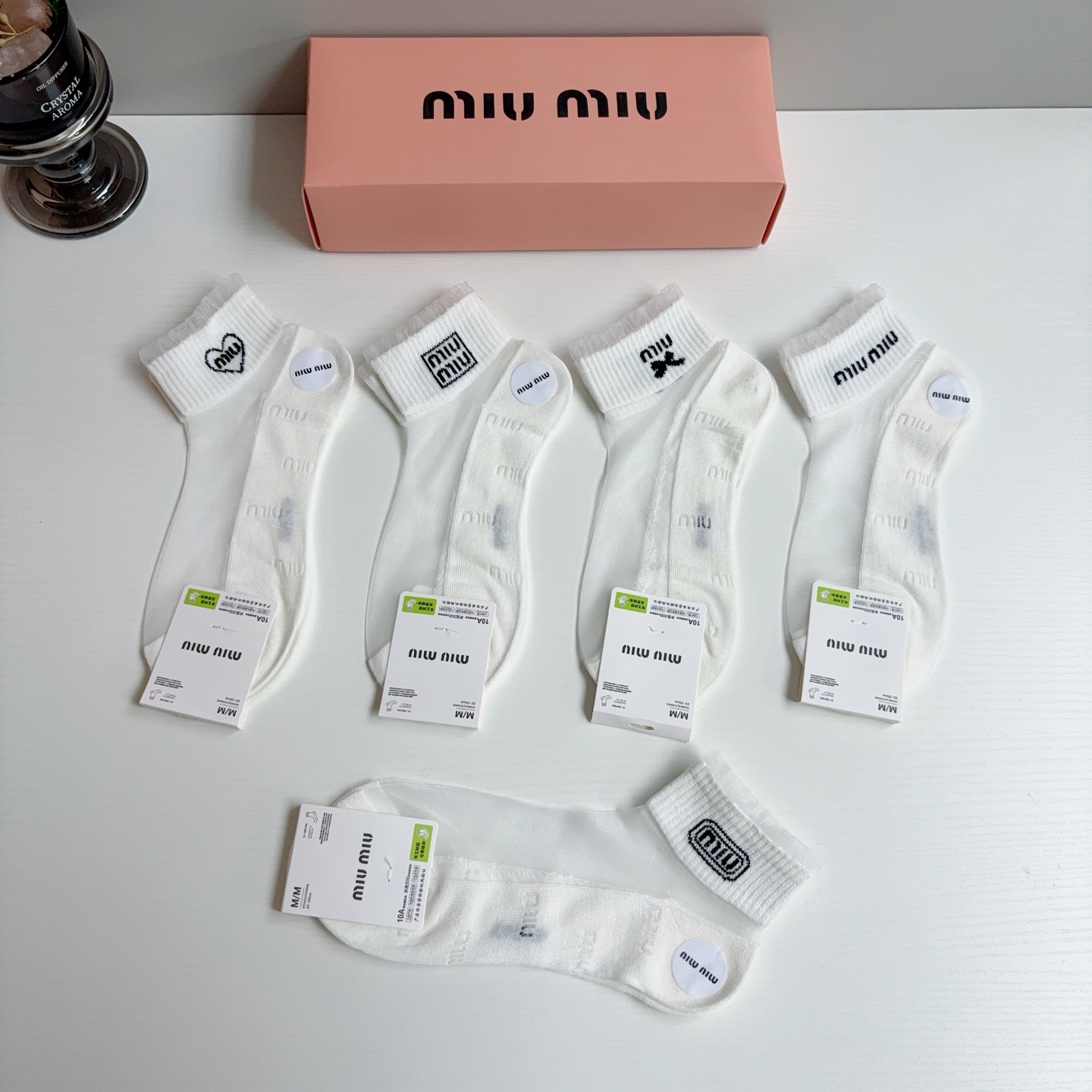 配包装【一盒5双】miumiu · 缪缪 新款冰丝袜子 网红短筒袜子❗️ins明星网红推荐❗️轻薄柔软透