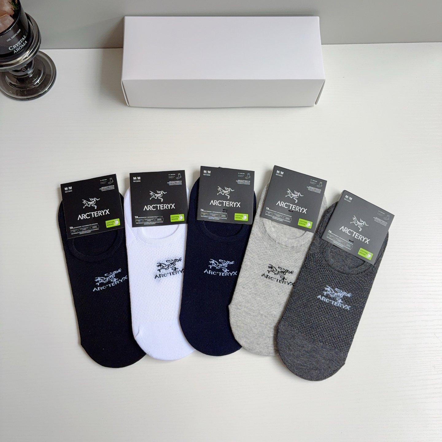 NO:851109,Comes with packaging (5 pairs in a box) ARC·TERYX (Archaeopteryx) 2026 new men's boat socks pure cotton fabric classic pattern logo big brand out on the street!  socks, stockings, socks arc'teryx, socks19860909配包装（一盒5双） ARC·TERYX（始祖鸟）2026新款男士船袜纯棉面料 经典的图案logo大牌出街！袜子,丝袜,袜子arc'teryx,socks,accessory