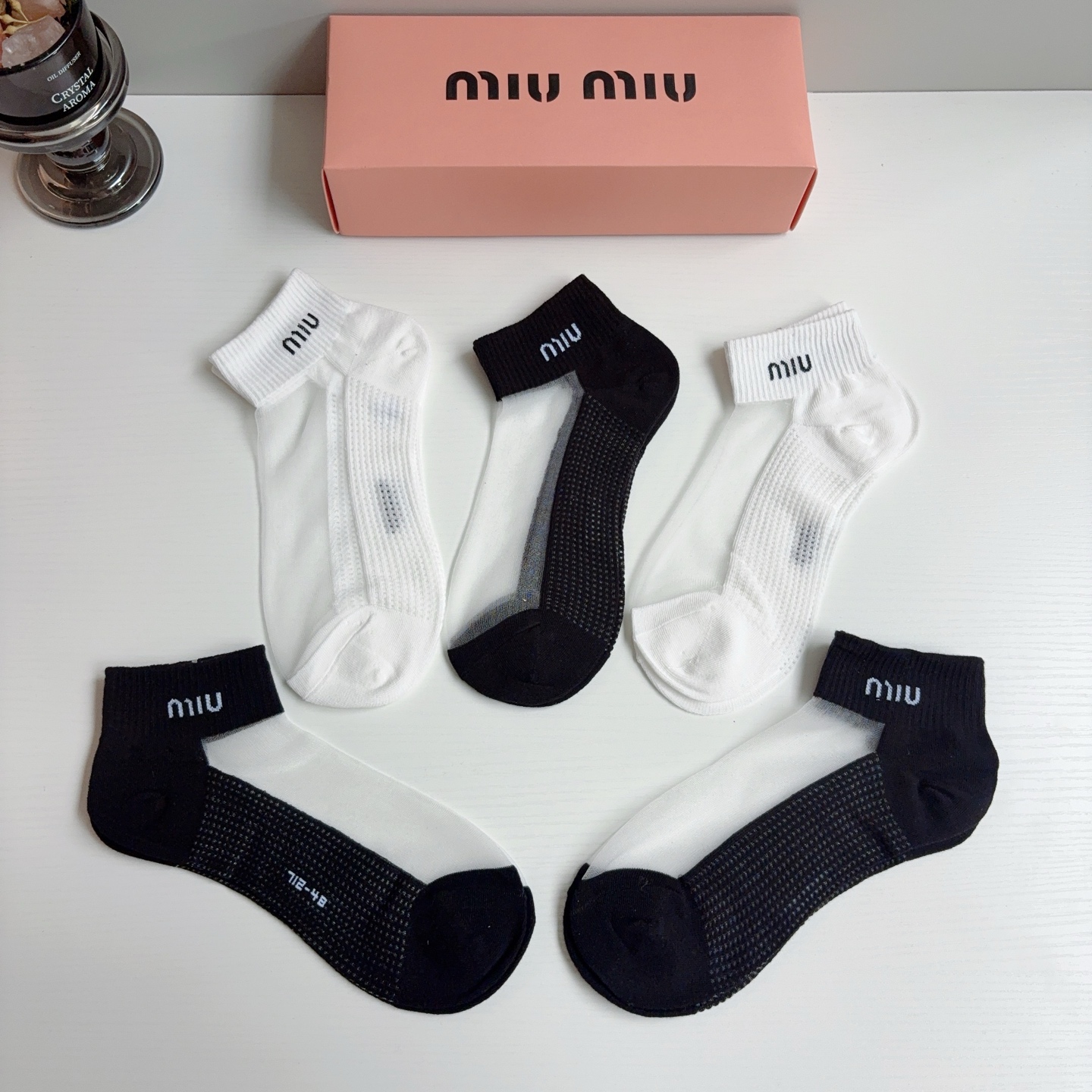 配包装【一盒5双】miumiu · 缪缪 新款冰丝袜子 网红短筒袜子❗️ins明星网红推荐❗️轻薄柔软透