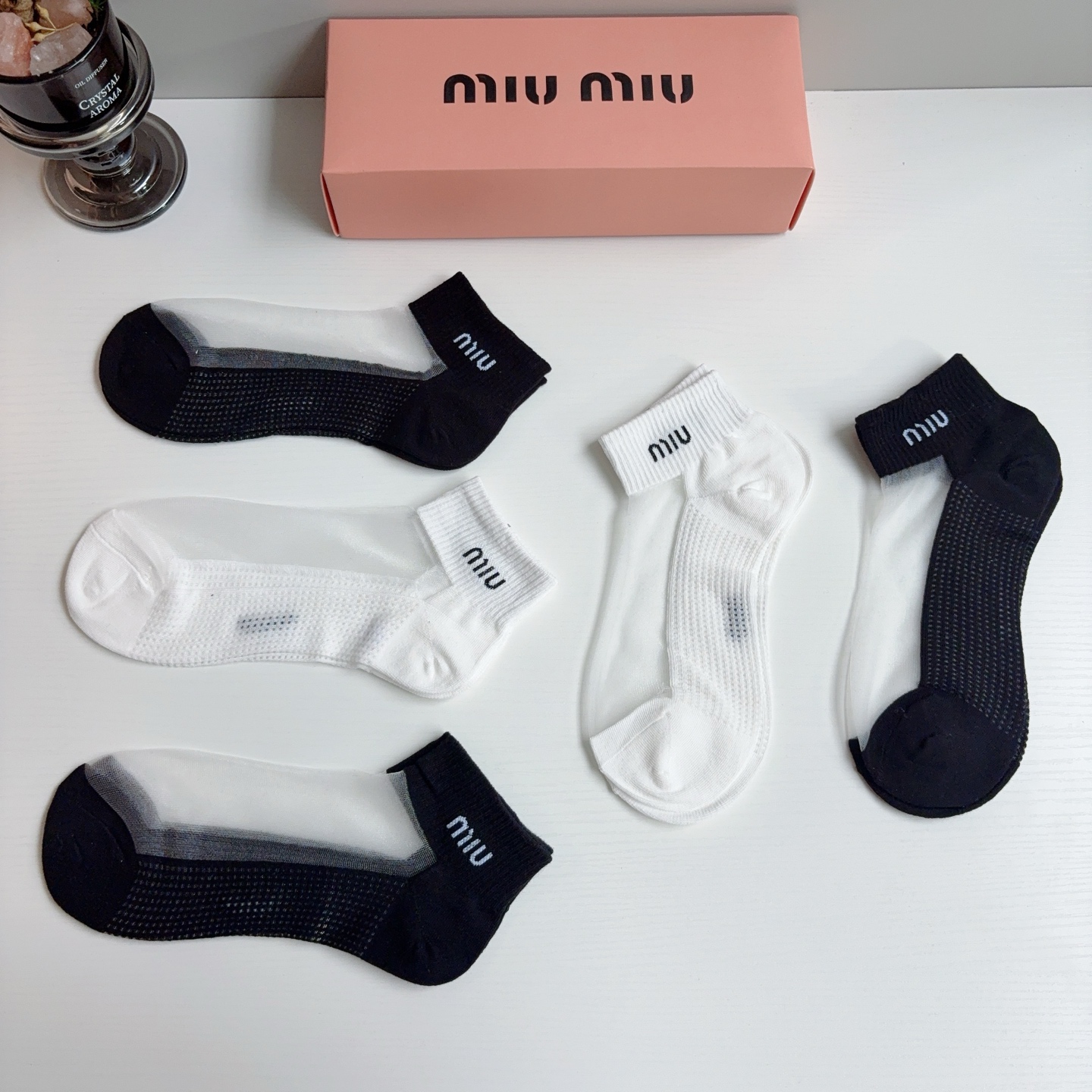 配包装【一盒5双】miumiu · 缪缪 新款冰丝袜子 网红短筒袜子❗️ins明星网红推荐❗️轻薄柔软透