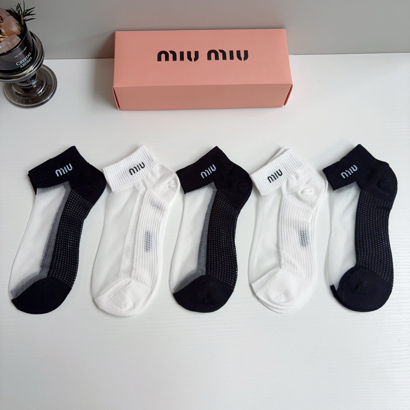 配包装【一盒5双】miumiu · 缪缪 新款冰丝袜子 网红短筒袜子❗️ins明星网红推荐❗️轻薄柔软透