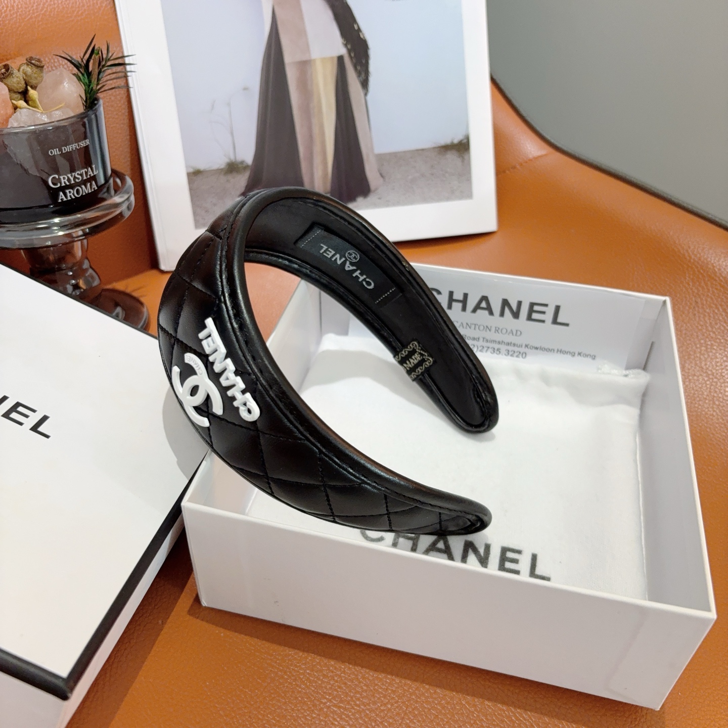 配包装CHANEL（香奈儿）新款菱格羊皮宽边发箍，复古头箍，网红爆款推荐 搭配高端材质，超精致，时尚百搭