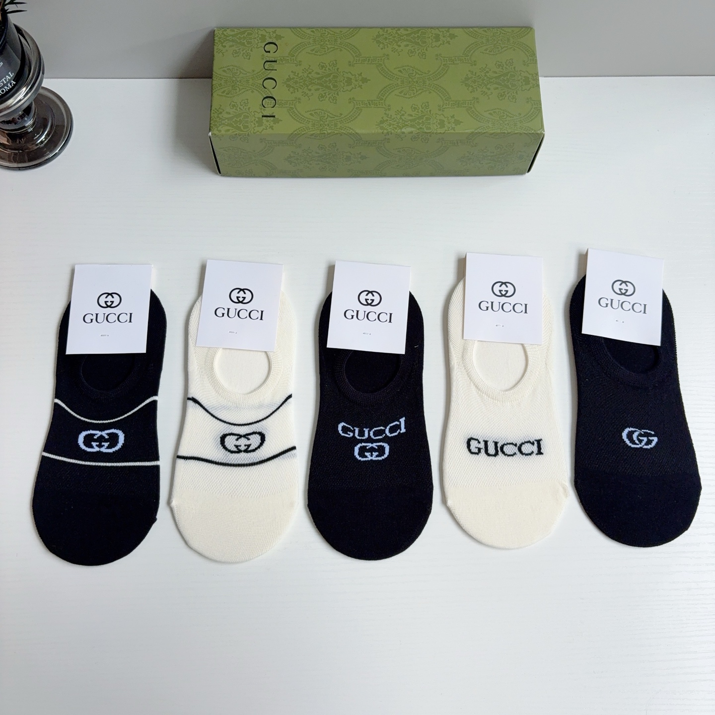 配包装（一盒5双） Gucci 古奇 ins超新款短款船袜，竹棉透气面料，经典G家袜子 个性时尚百搭款！