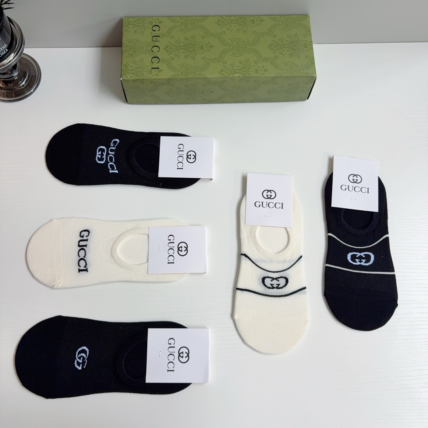 配包装（一盒5双） Gucci 古奇 ins超新款短款船袜，竹棉透气面料，经典G家袜子 个性时尚百搭款！
