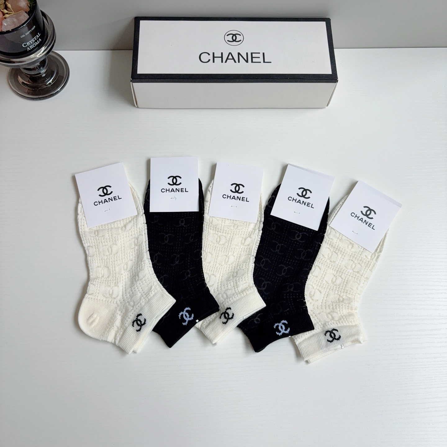 配包装（一盒5双）CHANEL 香奈儿经典船袜❗️竹棉透气材质 经典双C图案logo，潮人必备超好搭❗️