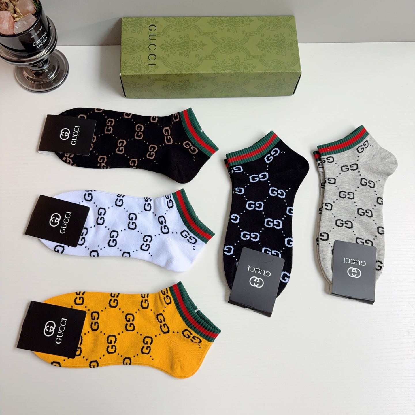 配包装（一盒5双） Gucci 古奇 新款中筒男女通用袜，纯棉面料，潮人必备 ，爆款经典双G，个性时尚百