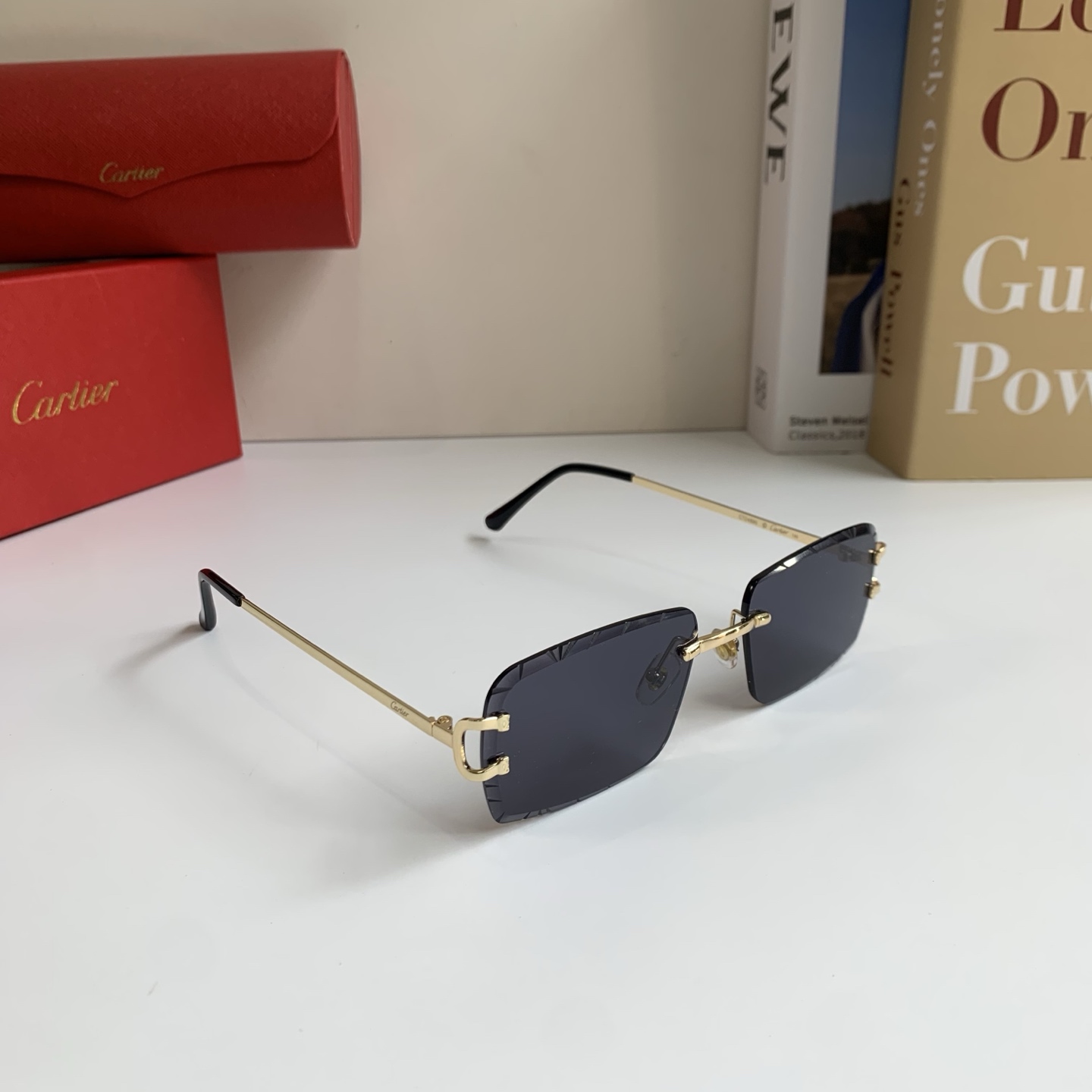 NO:953097,Cartier Cartier's new high-end metal glasses, fashionable, handsome and trendy sunglasses, outdoor driving and travel sunglasses!  glasses, sunglasses, sunglasses, glasses, cartier, cartier19860909Cartier卡地亚 新款高端金属眼镜 时尚帅气潮流墨镜户外驾驶旅游太阳镜！眼镜墨镜太阳镜,眼镜,cartier,cartier,glasses
