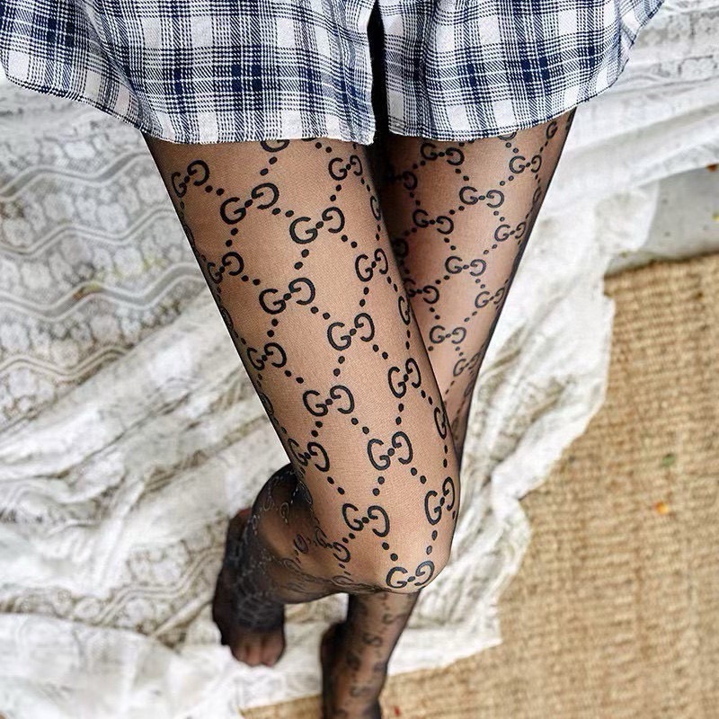 NO:851322,Comes with packaging [1 pair per box] Gucci (Gucci) classic flocked GG letter stockings, European and American big-name pantyhose made in a one-to-one higher version, you can see the craftsmanship!  A must-have item for fashionistas in autumn and winter!  socks, stockings, socks, gucci, socks19860909配包装【一盒1双】 Gucci（古奇）经典植绒GG字母丝袜 欧美大牌裤袜一比一高版本制作,可以看得到的工艺！潮人秋冬必备单品！袜子,丝袜,袜子,gucci,socks,accessory