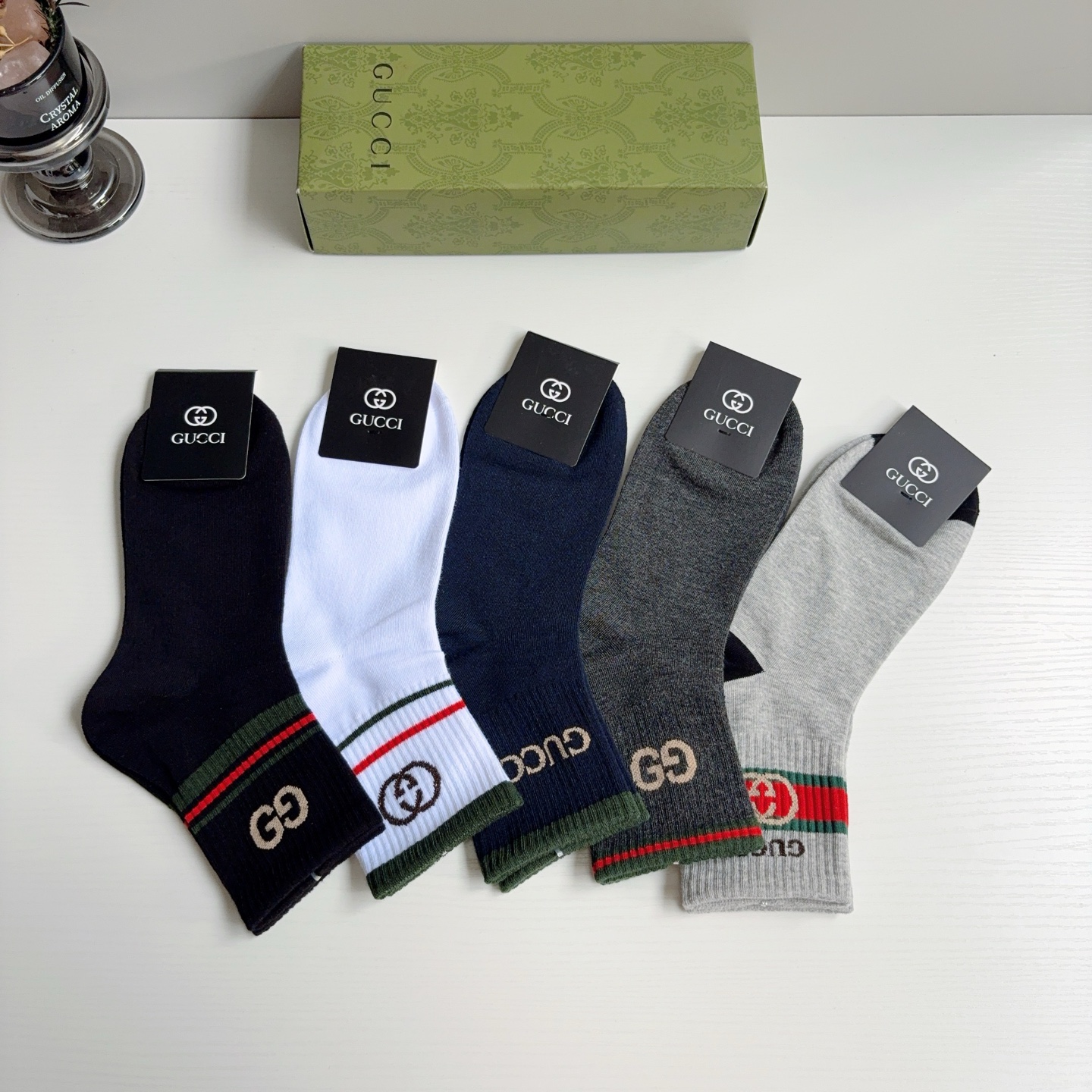 配包装（一盒5双）GUCCI 古奇 新款中筒男士袜子！纯棉面料，火爆logo图案，专柜同步中长筒袜子，💛