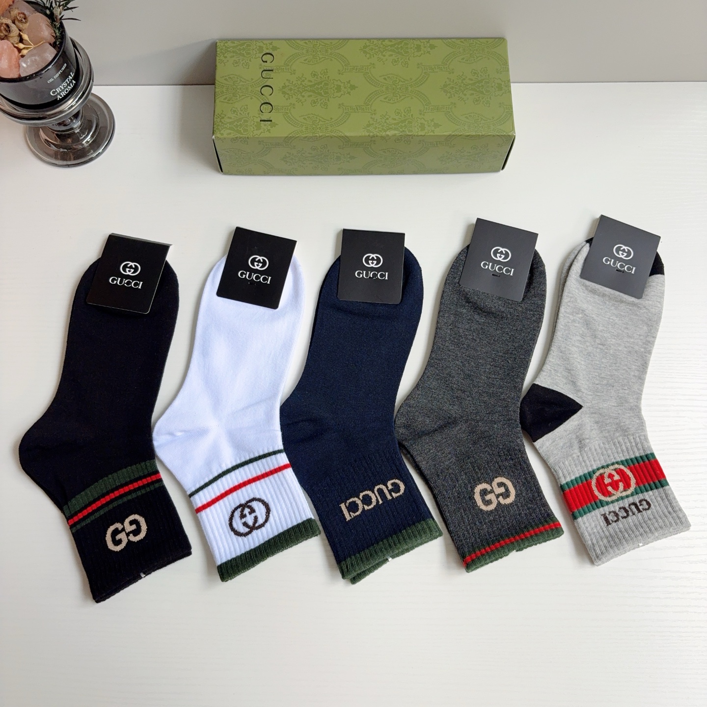 配包装（一盒5双）GUCCI 古奇 新款中筒男士袜子！纯棉面料，火爆logo图案，专柜同步中长筒袜子，💛