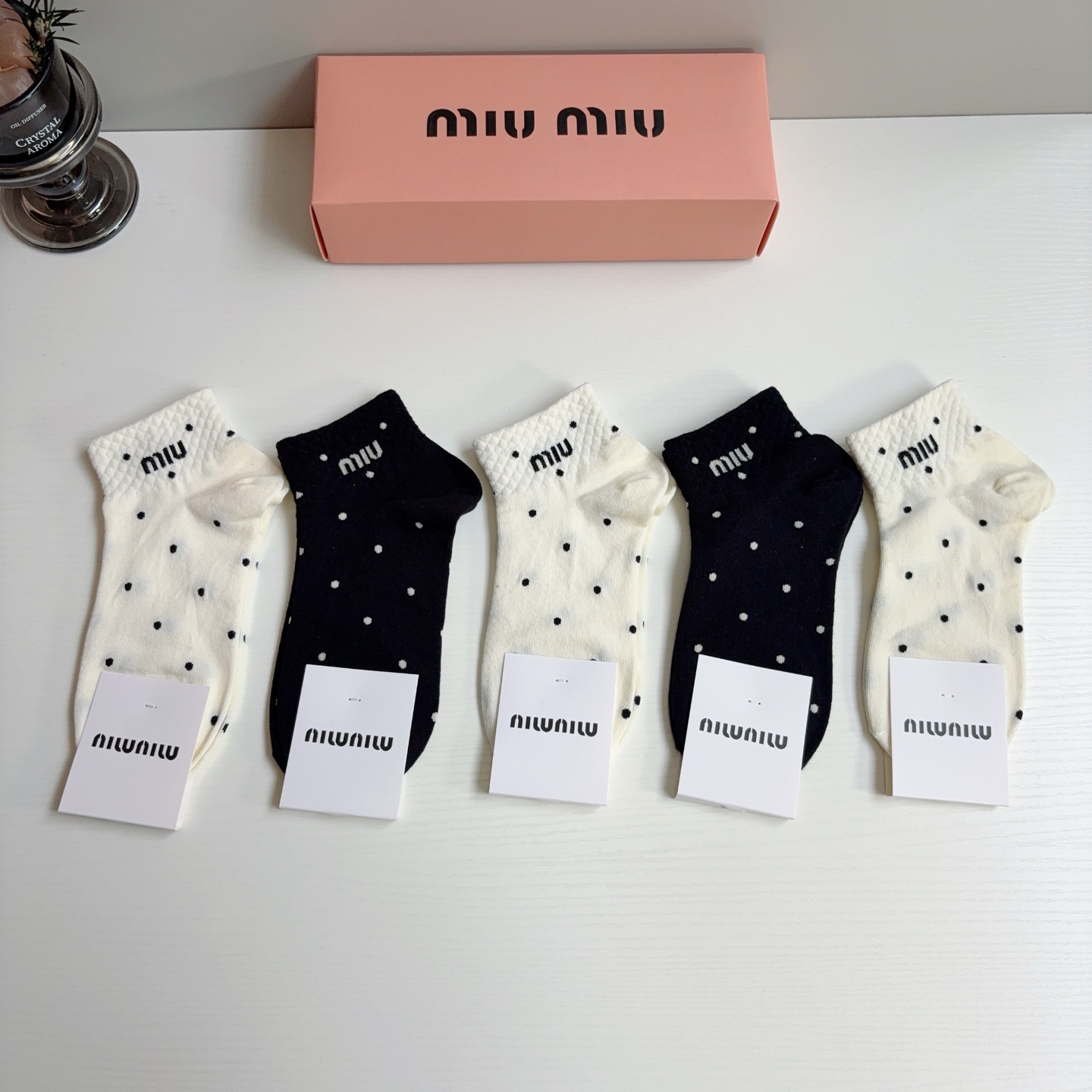 配包装【一盒5双】miumiu · 缪缪 高品质。超级爆款网红短筒袜子❗️ins明星网红推荐❗️火爆至极