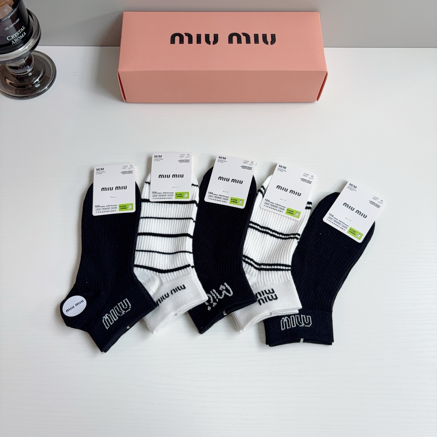 配包装【一盒5双】miumiu · 缪缪 高品质。超级爆款网红短筒袜子❗️ins明星网红推荐❗️火爆至极
