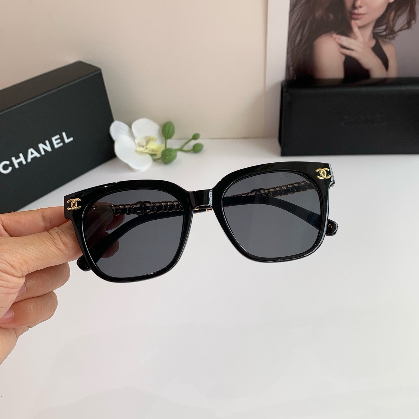 NO:885026,CHANEL Chanel 2025 new sunglasses, European and American Internet celebrity square frame sunglasses, counter synchronization, fashionable and trendy glasses, sunglasses, sunglasses, glasses, chanel, chanel19860909CHANEL 香奈儿 2025新款太阳镜 欧美网红方框墨镜 专柜同步 时尚潮流款眼镜墨镜太阳镜,眼镜,chanel,chanel,glasses