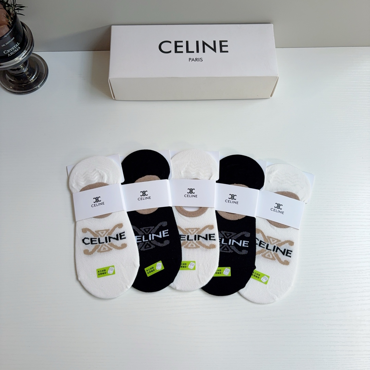 配包装（一盒5双） CELINE  赛琳 新款船袜！纯棉面料，专柜同步短筒袜子，💛大牌出街，潮人必备。超好搭