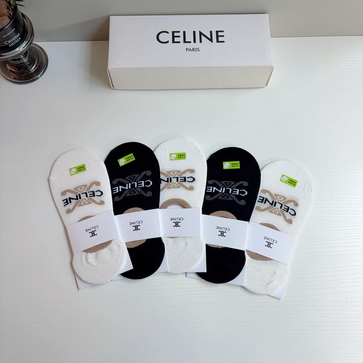 配包装（一盒5双） CELINE  赛琳 新款船袜！纯棉面料，专柜同步短筒袜子，💛大牌出街，潮人必备。超好搭