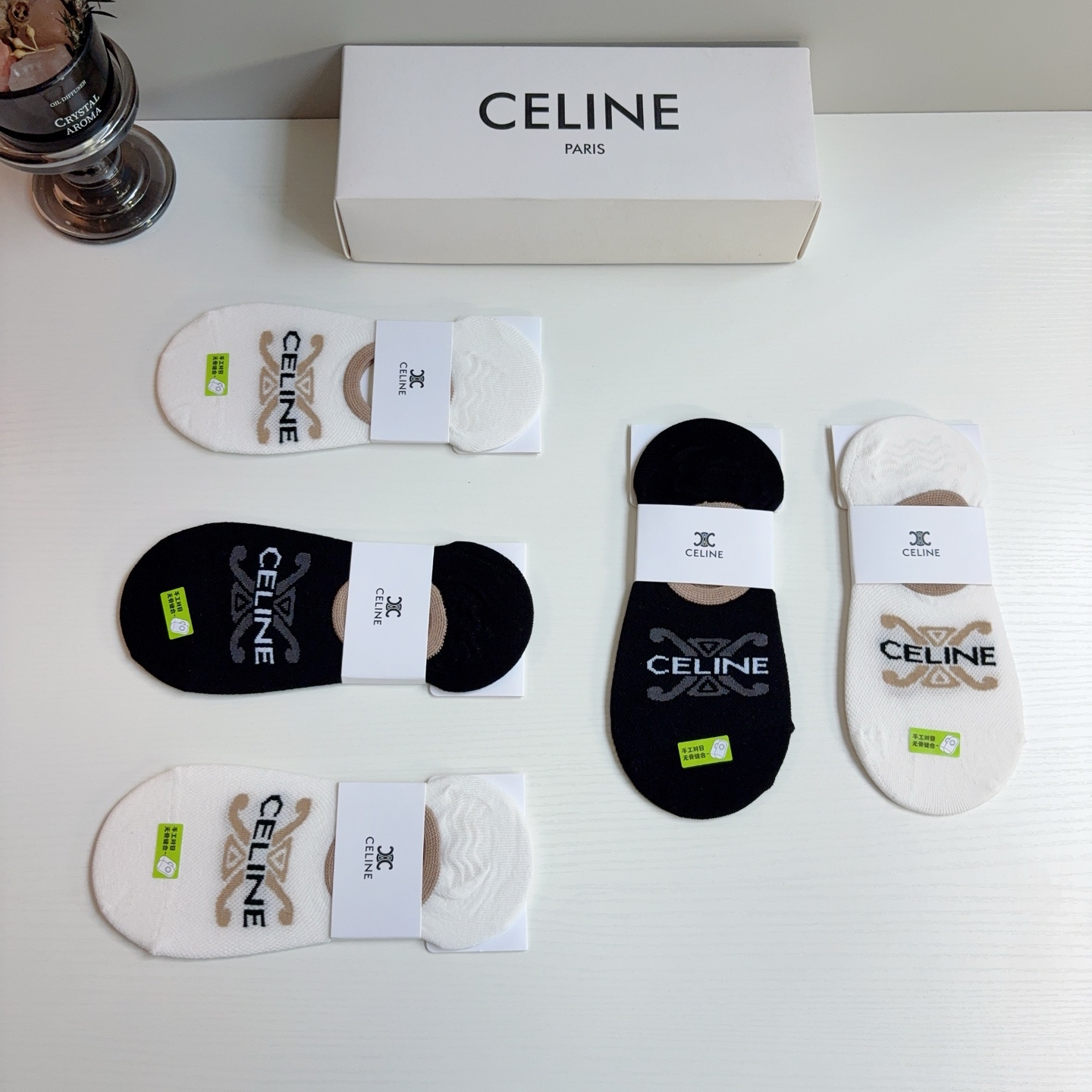 配包装（一盒5双） CELINE  赛琳 新款船袜！纯棉面料，专柜同步短筒袜子，💛大牌出街，潮人必备。超好搭