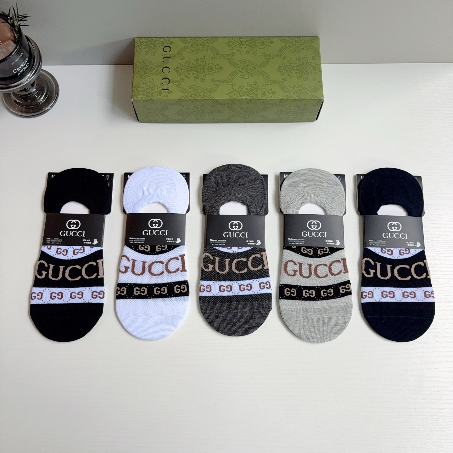 配包装（一盒5双）  Gucci 古奇 ins超新款短款船袜，竹棉透气面料，经典G家袜子 个性时尚百搭款！