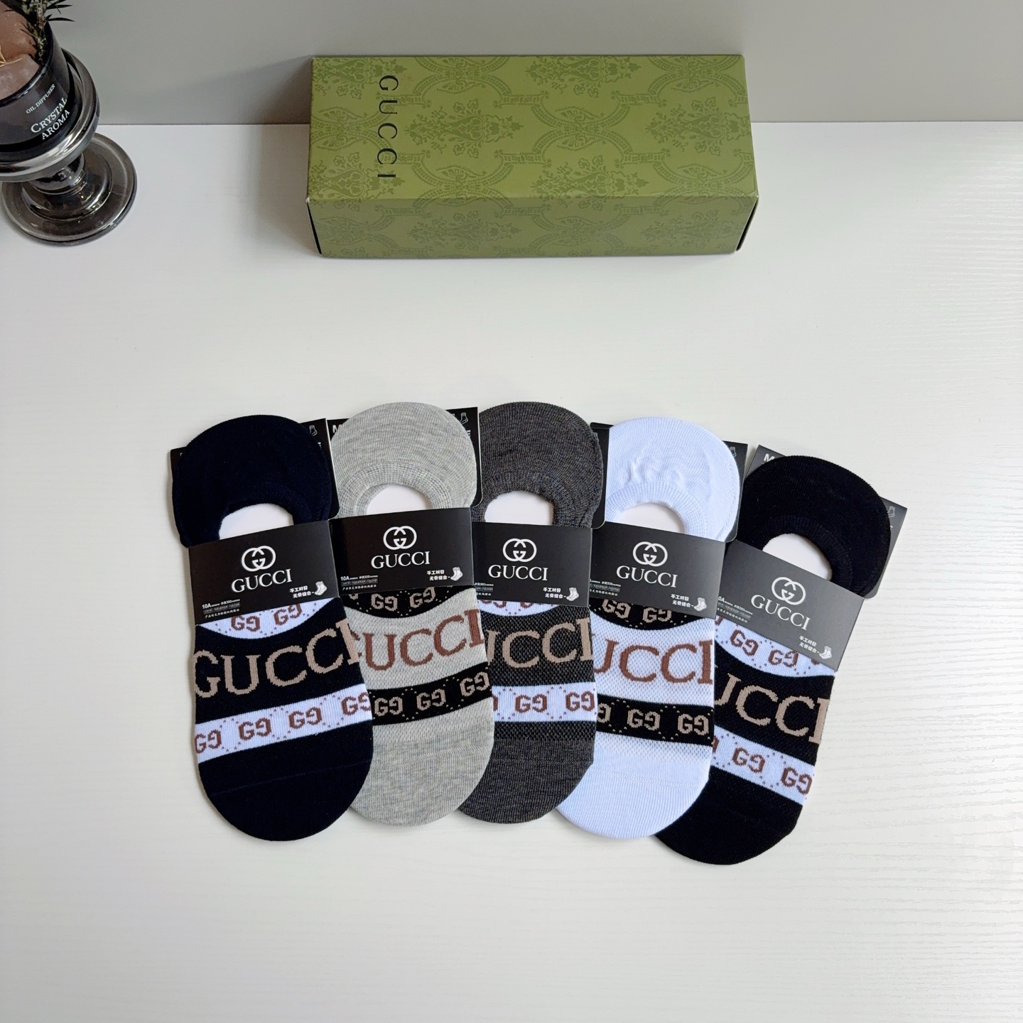 配包装（一盒5双）  Gucci 古奇 ins超新款短款船袜，竹棉透气面料，经典G家袜子 个性时尚百搭款！
