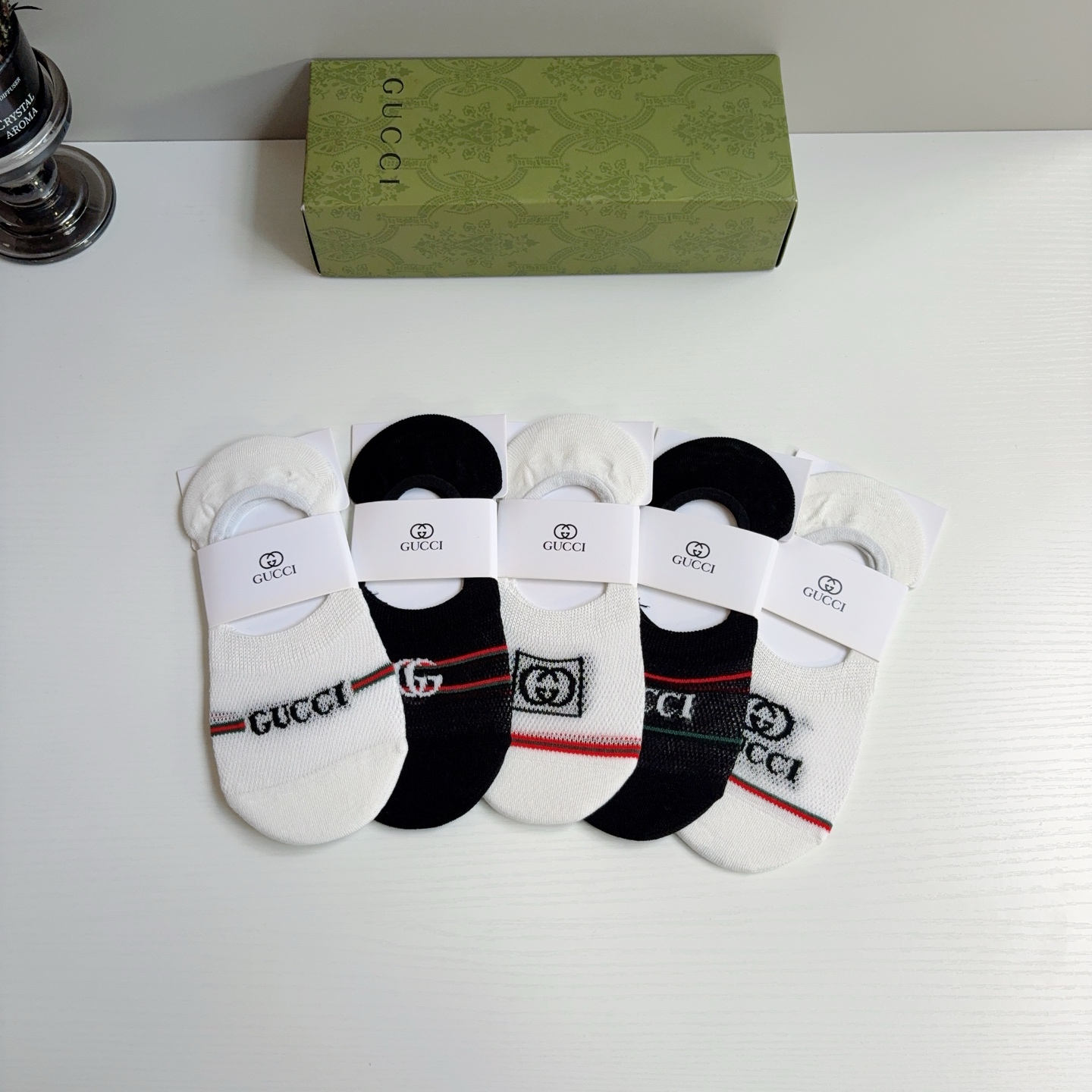 NO:880864,Comes with packaging (5 pairs in a box) Gucci Gucci ins super new short boat socks, bamboo cotton breathable fabric, classic G family socks, personalized, fashionable and versatile!  socks, stockings, socks, gucci, gucci, socks19860909配包装（一盒5双） Gucci 古奇 ins超新款短款船袜,竹棉透气面料,经典G家袜子 个性时尚百搭款！袜子,丝袜,袜子,gucci,gucci,socks,accessory