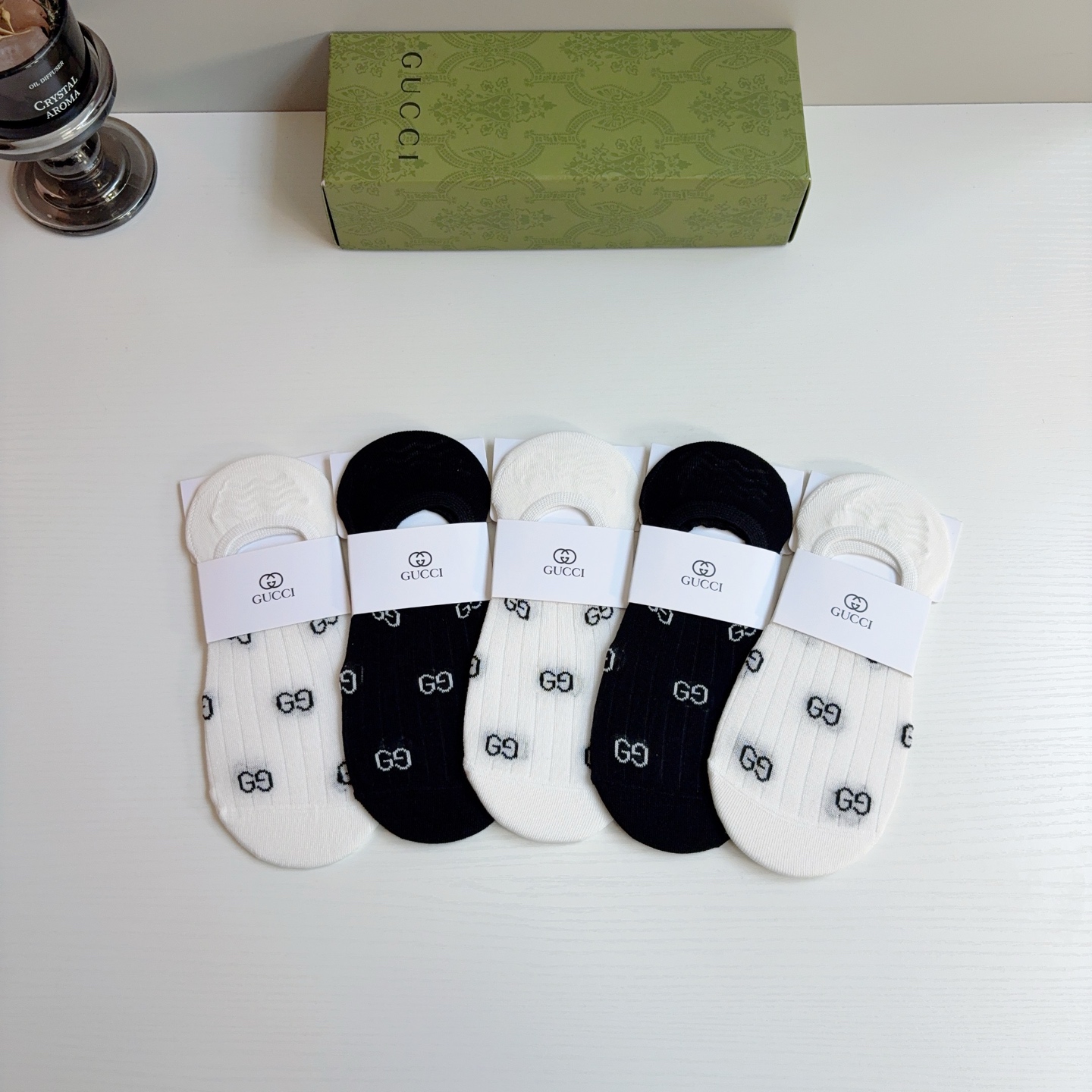 NO:880868,Comes with packaging (5 pairs in a box) Gucci Gucci ins super new short boat socks, bamboo cotton breathable fabric, classic G family socks, personalized, fashionable and versatile!  socks, stockings, socks, gucci, gucci, socks19860909配包装（一盒5双） Gucci 古奇 ins超新款短款船袜,竹棉透气面料,经典G家袜子 个性时尚百搭款！袜子,丝袜,袜子,gucci,gucci,socks,accessory