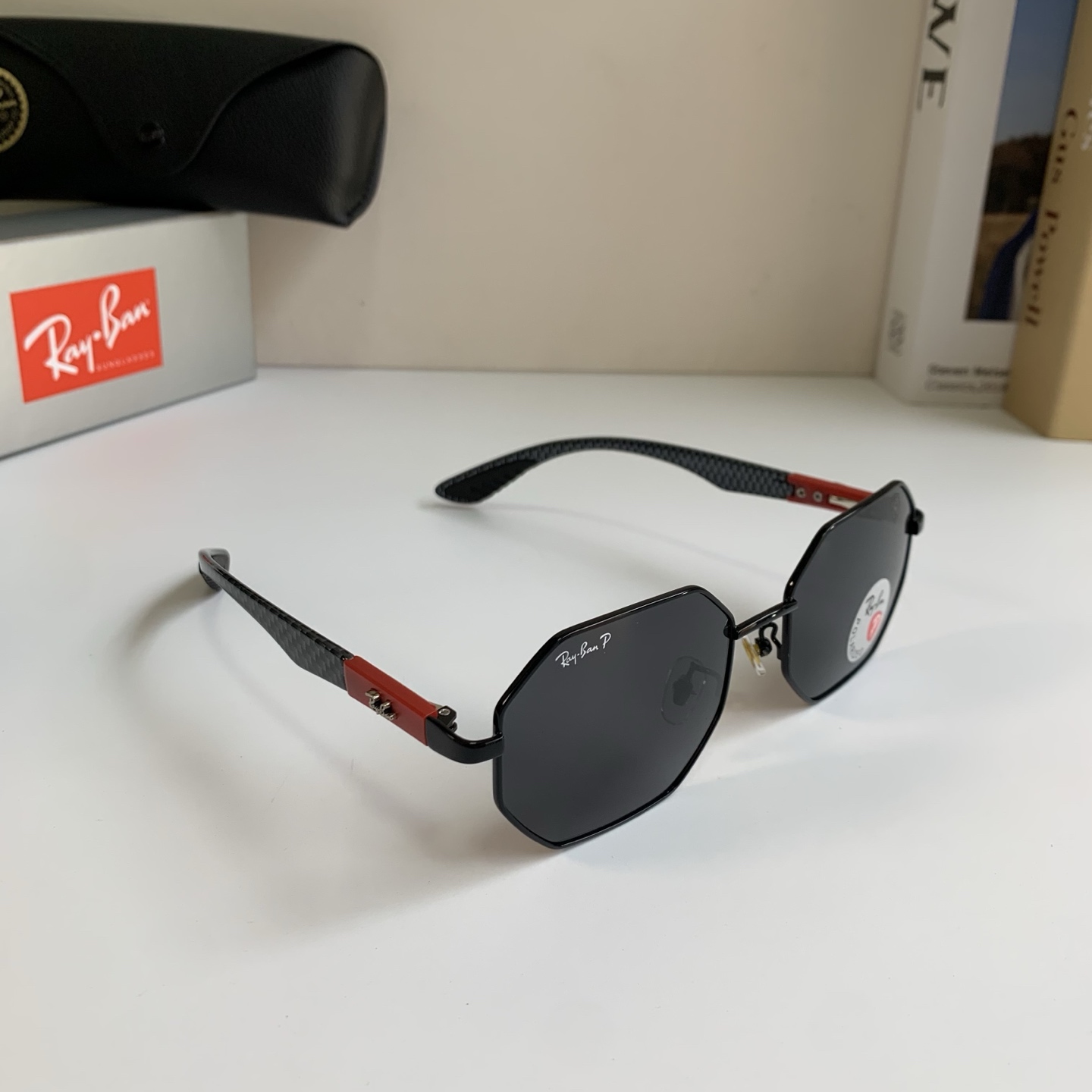 NO:949398,RayBan Ferrari co-branded new double nose bridge casual sunglasses, glass lenses, unisex polarized anti-UV travel street photography sunglasses!  glasses, sunglasses, glasses19860909RayBan雷朋法拉利联名新款双鼻梁休闲太阳镜 玻璃镜片 男女通用偏光防紫外线旅游街拍墨眼镜！眼镜墨镜太阳镜,眼镜,glasses