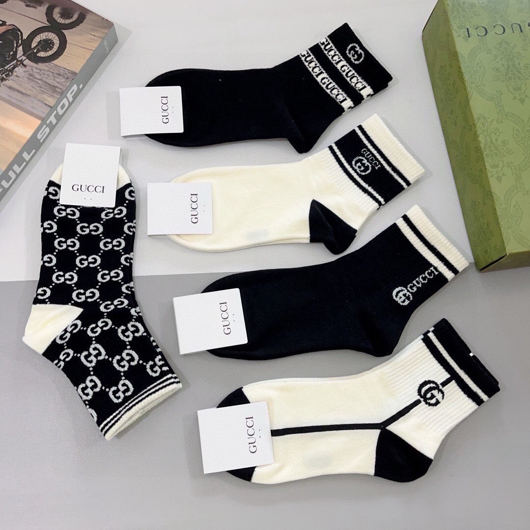 配包装（一盒5双） Gucci 古奇 ins超火爆小单品男女同款袜子，纯棉面料，潮人必备 ，Gucci 爆款，经典双G袜