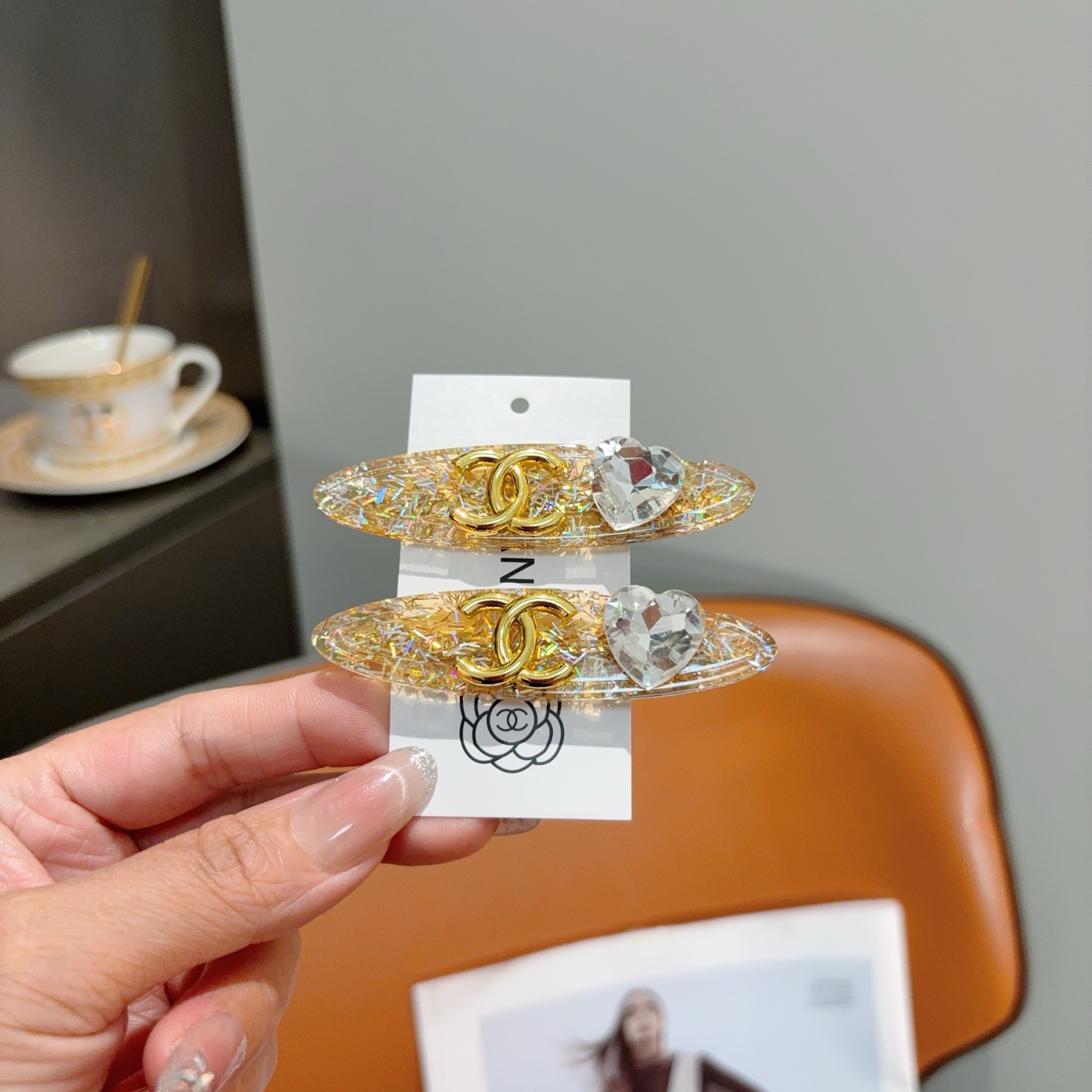 NO:920626,Comes with packaging (one pair) CHANEL (Chanel) high-end new hairpin BB clip, classic letter logo side clip bangs clip hair trim side clip!  hairpins,hairpins,chanel,chanel,hairpins19860909配包装（一对） CHANEL（香奈儿） 高端新款发夹BB夹、经典字母logo边夹刘海夹发饰边夹！发夹,发夹,chanel,chanel,hairpins,accessory
