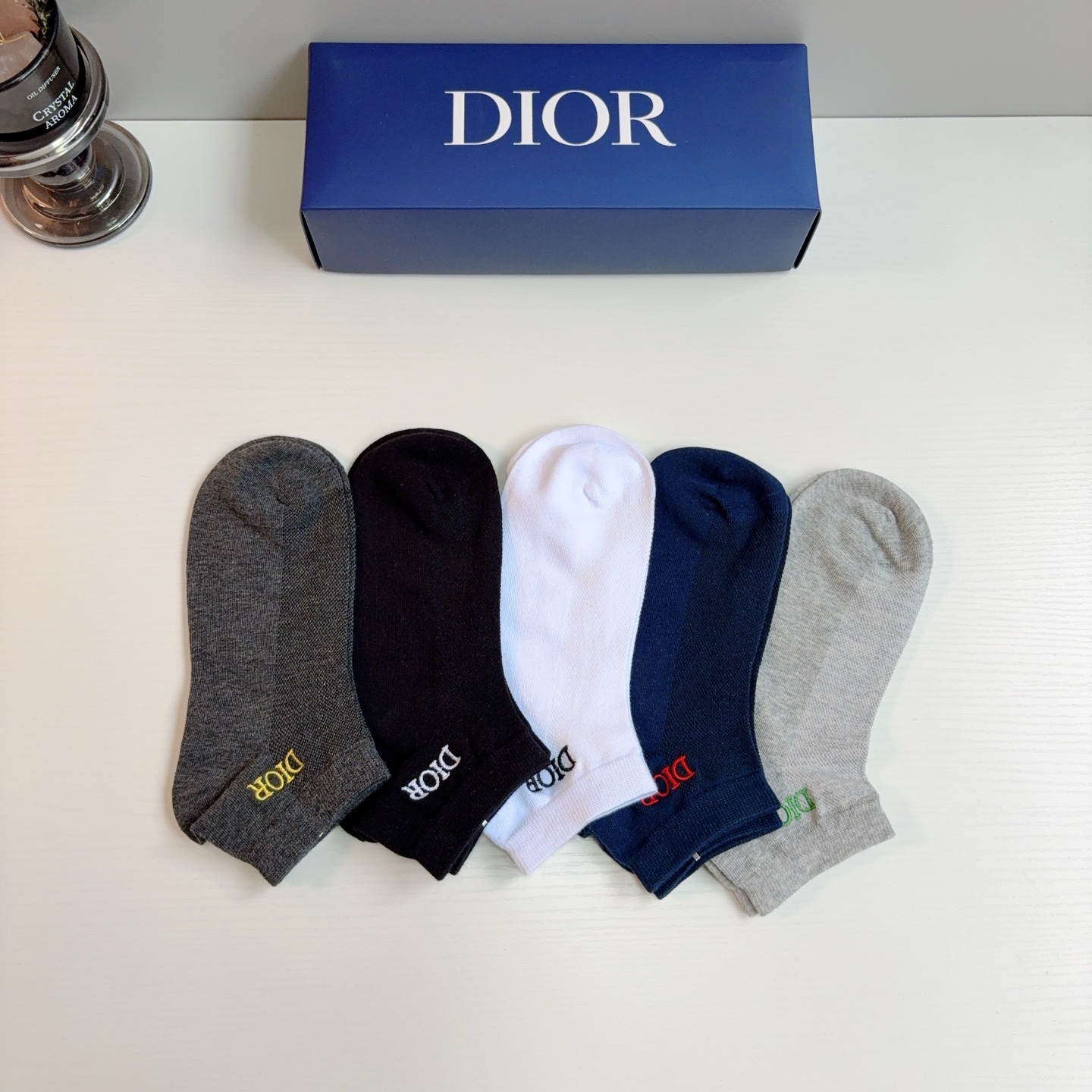 配包装（一盒5双）  Dior 迪奥新款刺绣纯棉袜子 经典字母logo船袜，个性时尚百搭款，超柔软材质舒适透气！
