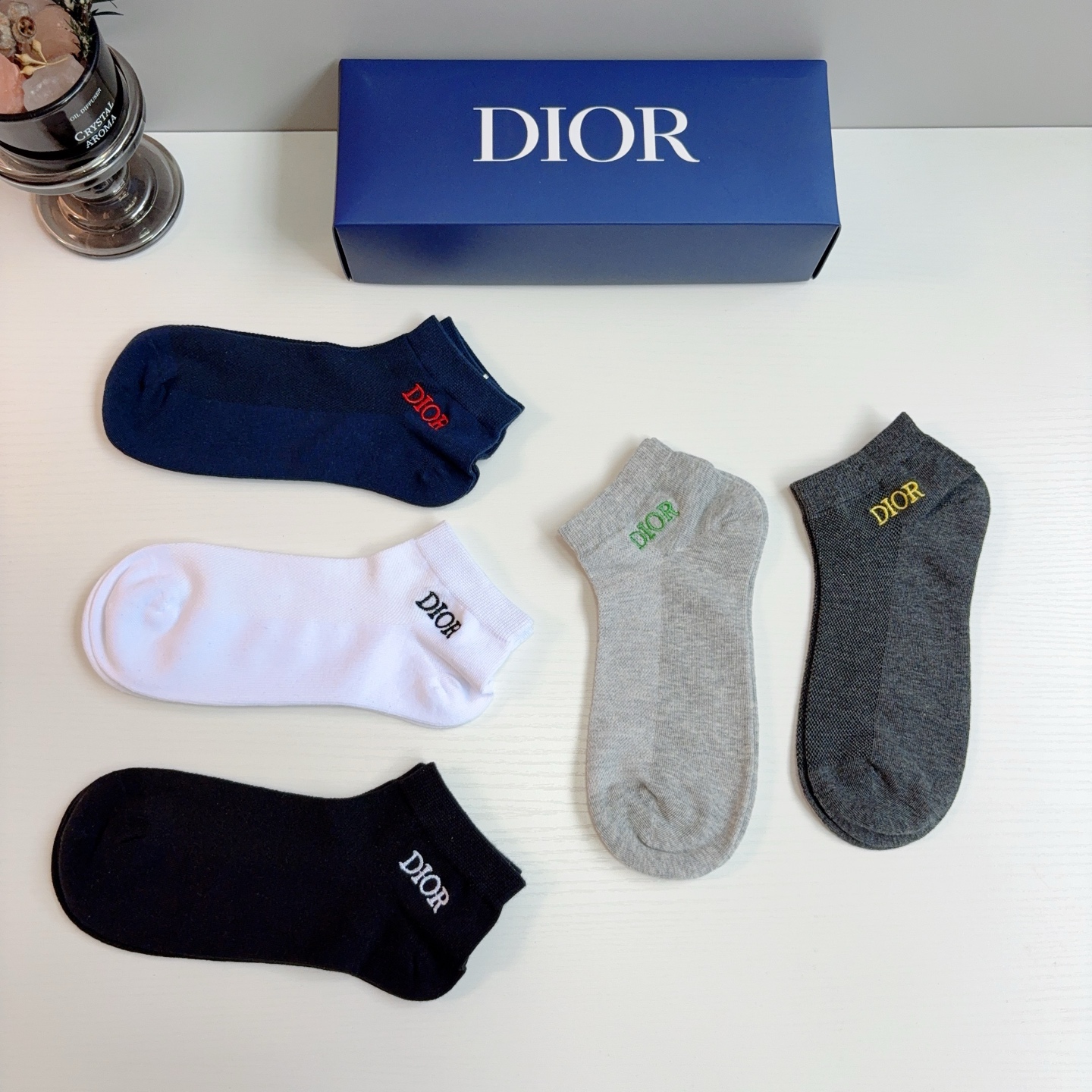 配包装（一盒5双）  Dior 迪奥新款刺绣纯棉袜子 经典字母logo船袜，个性时尚百搭款，超柔软材质舒适透气！