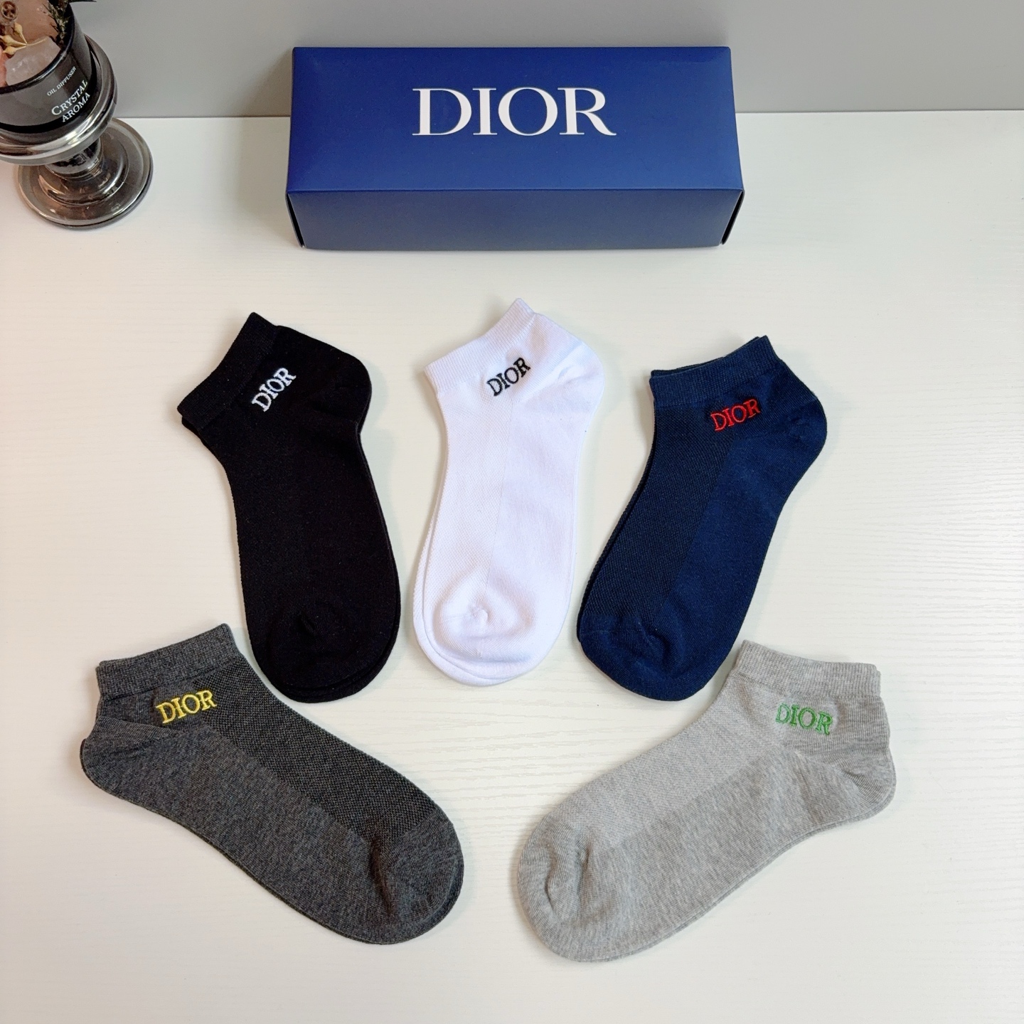 配包装（一盒5双）  Dior 迪奥新款刺绣纯棉袜子 经典字母logo船袜，个性时尚百搭款，超柔软材质舒适透气！