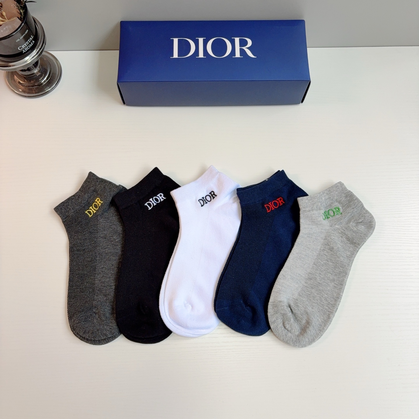 配包装（一盒5双）  Dior 迪奥新款刺绣纯棉袜子 经典字母logo船袜，个性时尚百搭款，超柔软材质舒适透气！