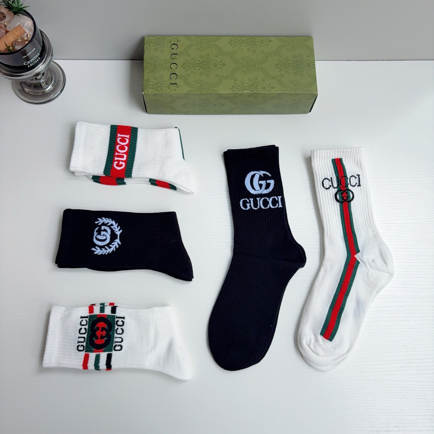 配包装（一盒5双）  Gucci 古奇 ins超火爆长筒袜，纯棉面料，潮人必备 ，经典双G字母，个性时尚百搭款！