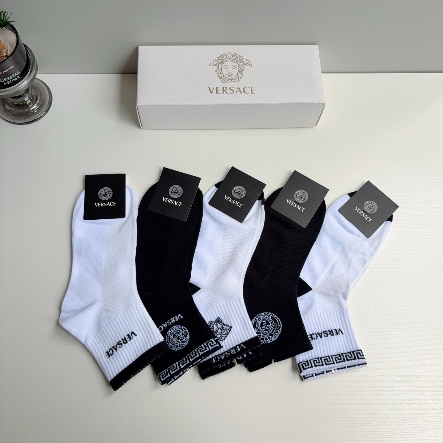 配包装【一盒五双】 VERSACE范思哲 欧美大牌男款纯棉中筒袜🔥🌟潮人百搭款！