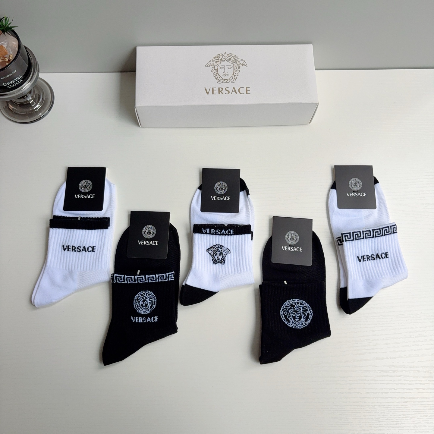 配包装【一盒五双】 VERSACE范思哲 欧美大牌男款纯棉中筒袜🔥🌟潮人百搭款！