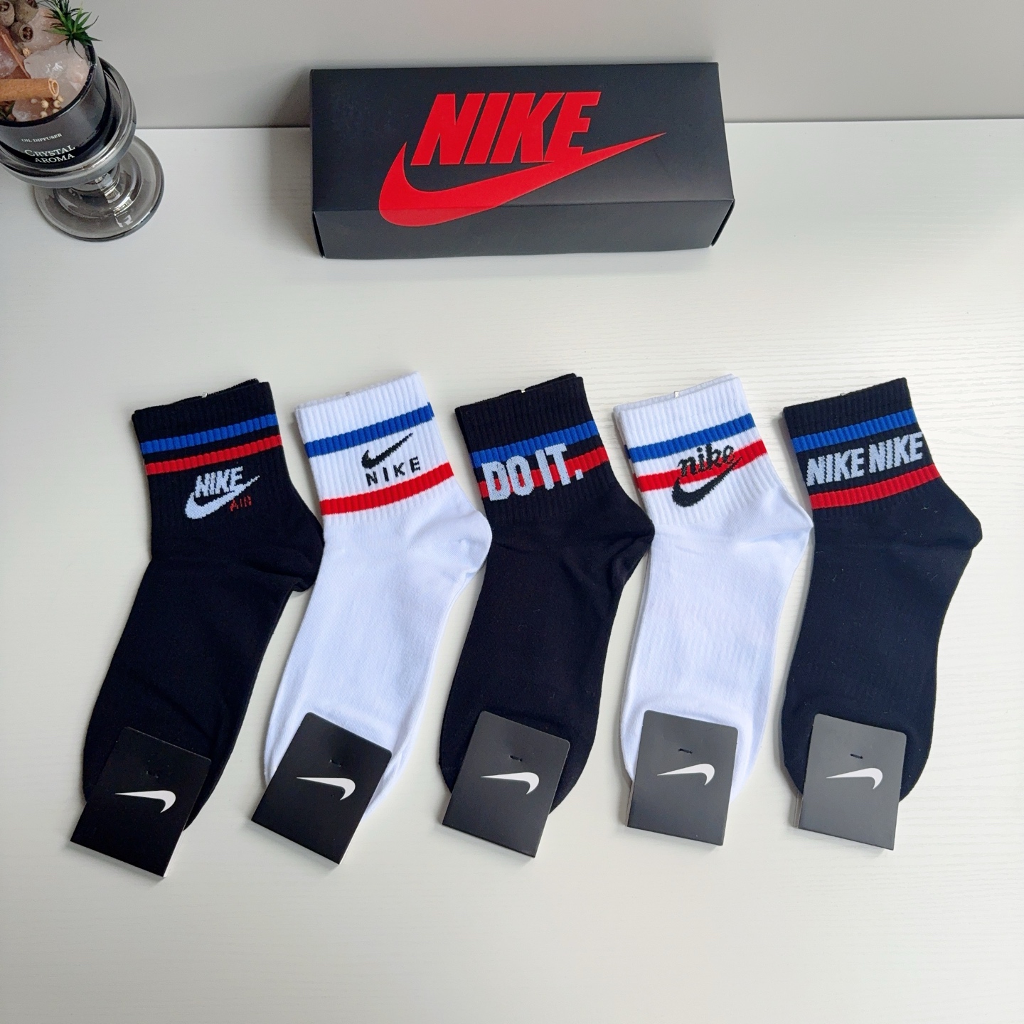 配包装（一盒5双） 新款 Nike/耐克 男士中筒袜子 超柔软面料 抗菌防臭吸汗透气百搭款！