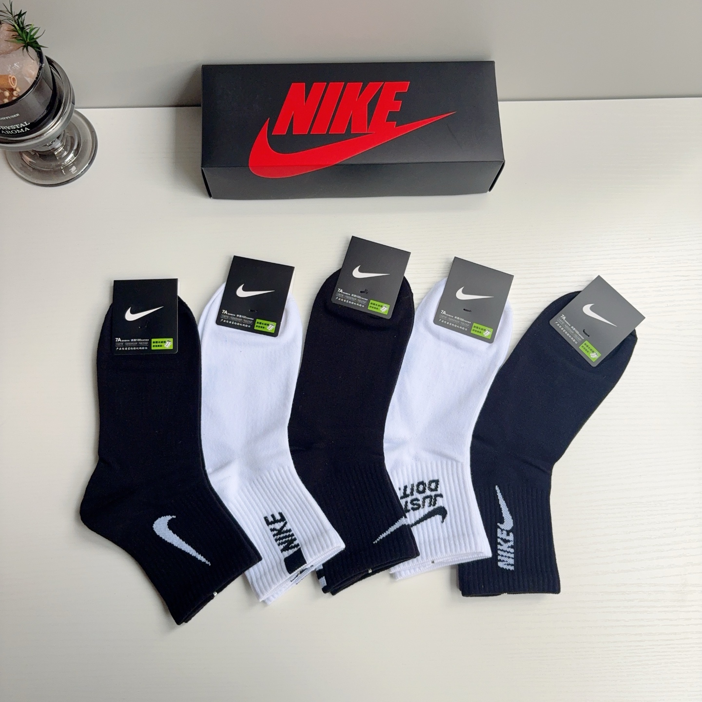 配包装（一盒5双） 新款 Nike/耐克 男士中筒袜子 超柔软面料 抗菌防臭吸汗透气百搭款！