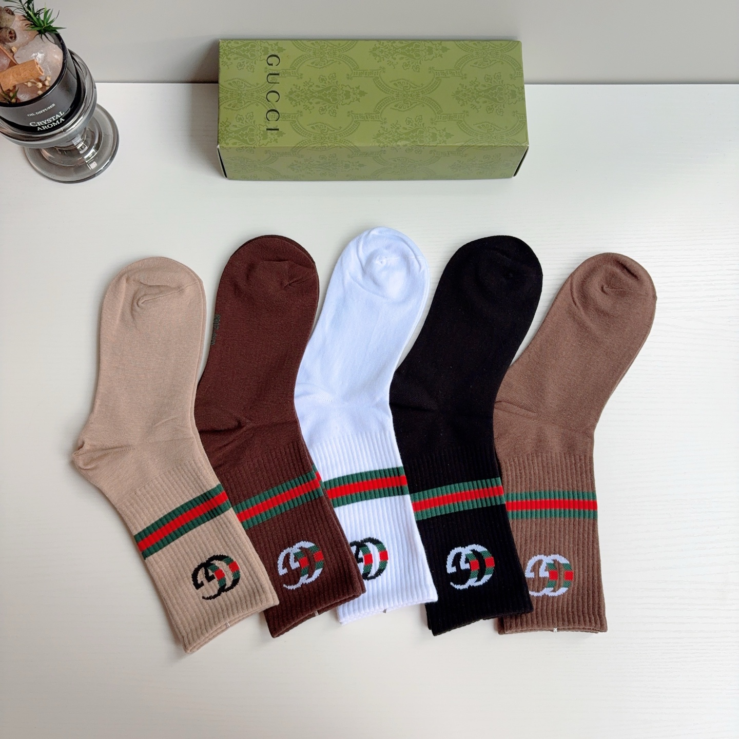 配包装（一盒5双）  Gucci 古奇 ins超火爆长筒袜，纯棉面料，潮人必备 ，经典双G字母，个性时尚百搭款！